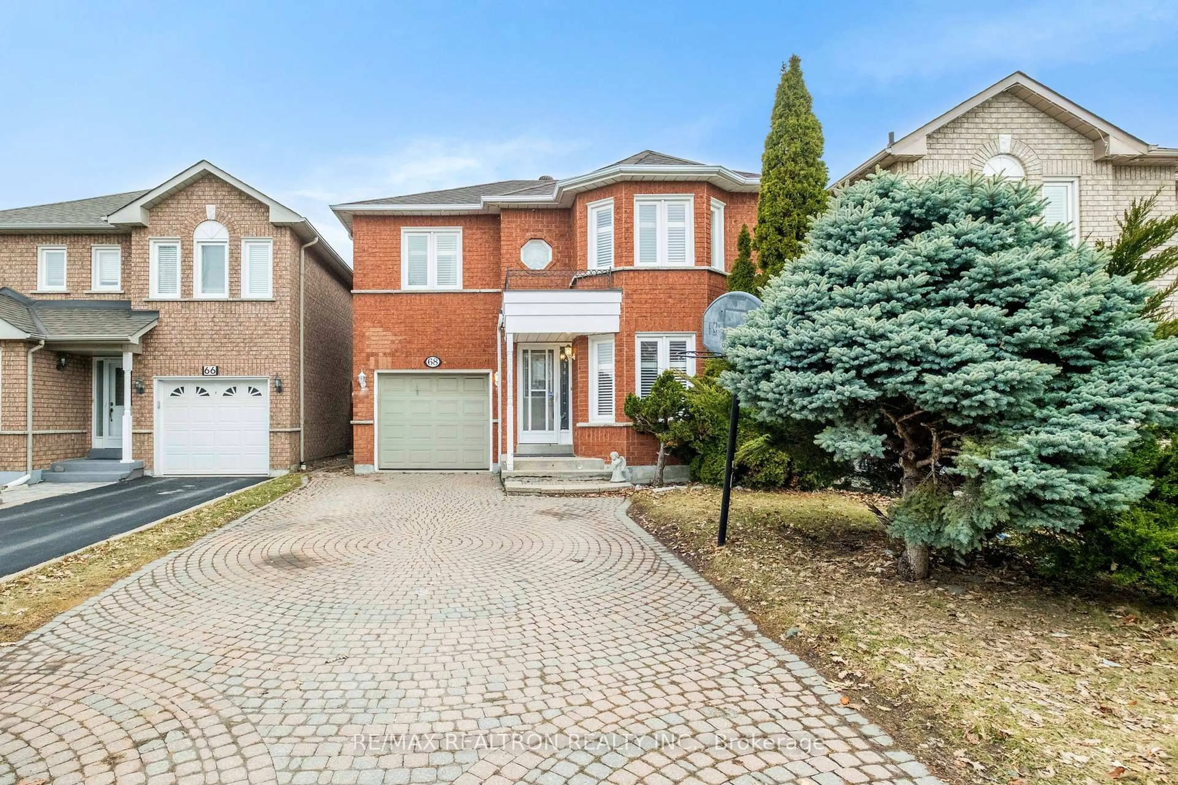 Home with brick exterior material, street for 68 Lavender Pl, Vaughan Ontario L4L 9B3