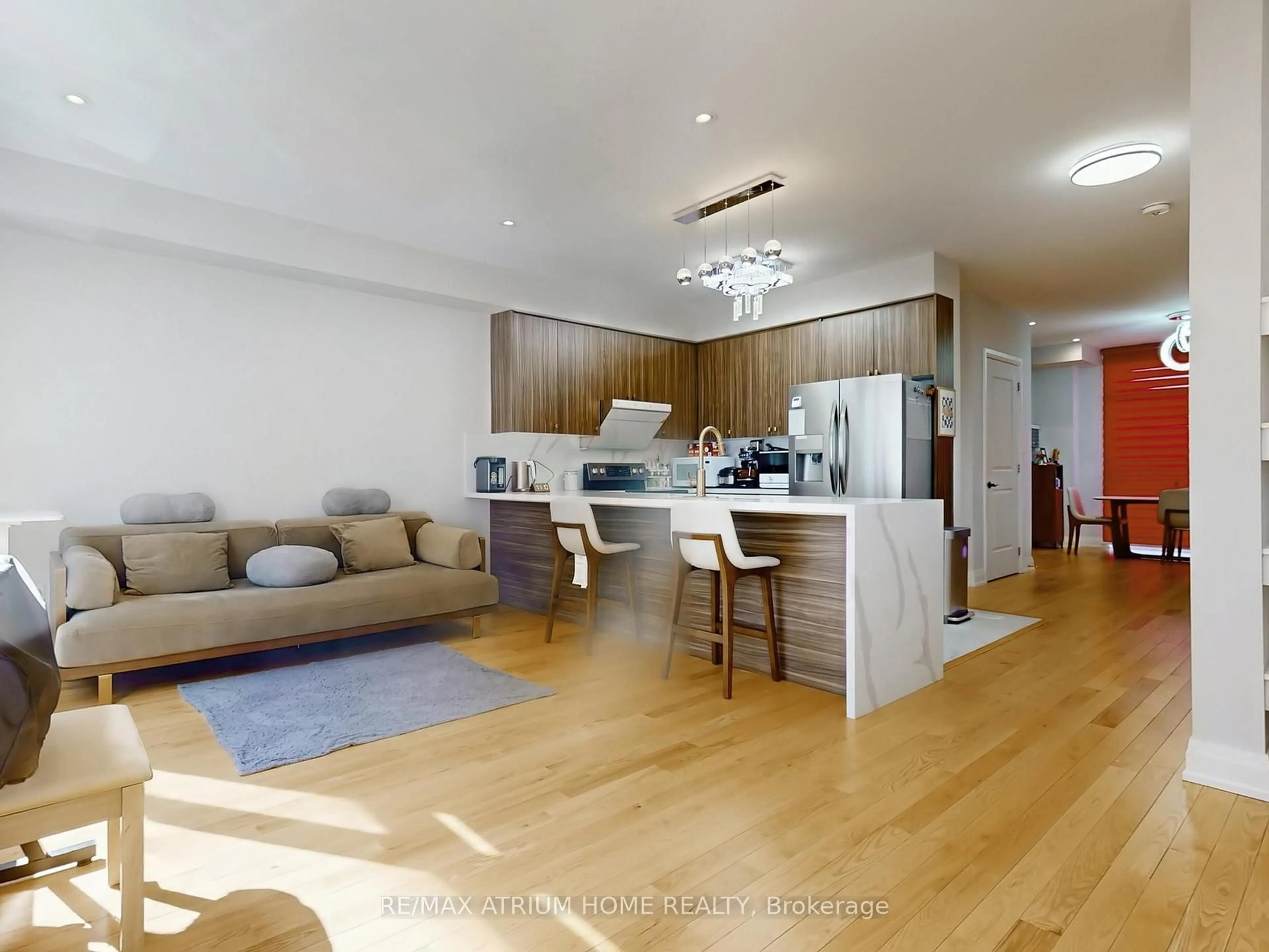 Open concept kitchen, unknown for 18 Teasel Way, Markham Ontario L3R 1L3