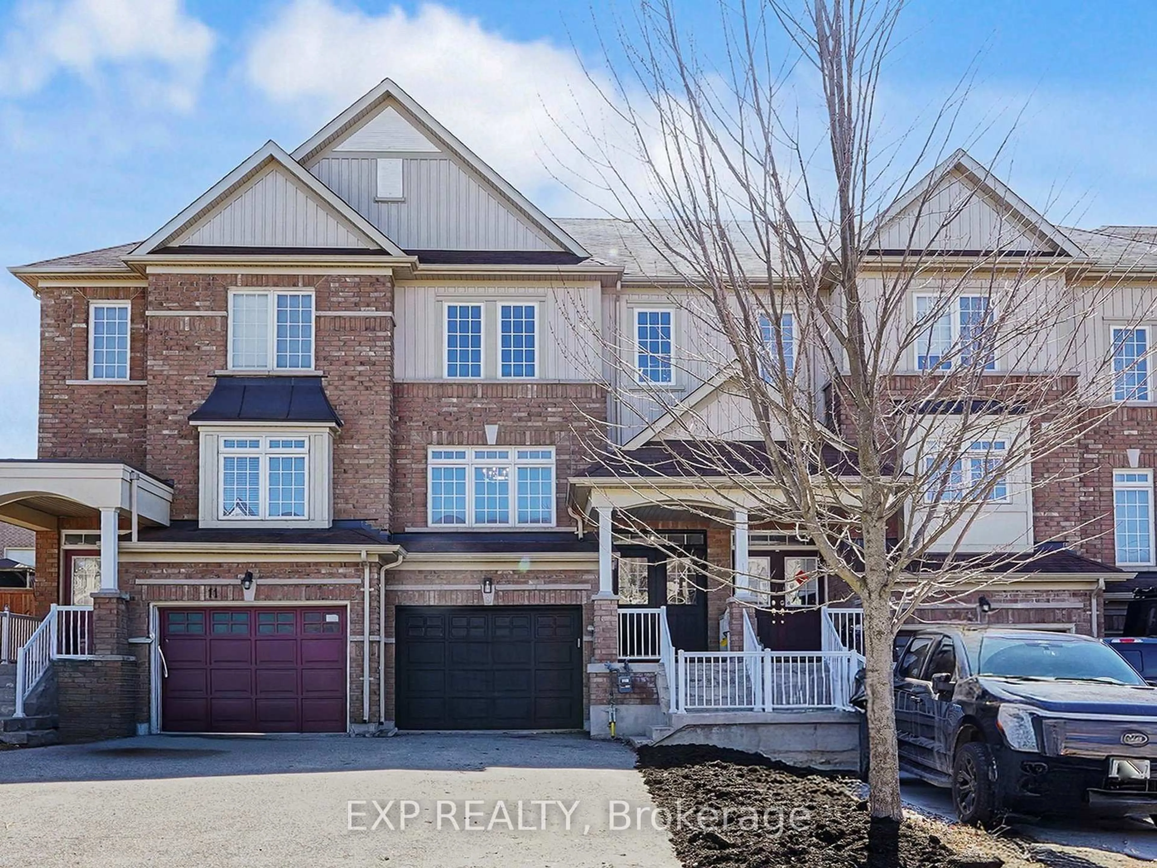 Home with brick exterior material, street for 9 Matthewson Ave, Bradford West Gwillimbury Ontario L3Z 3A7