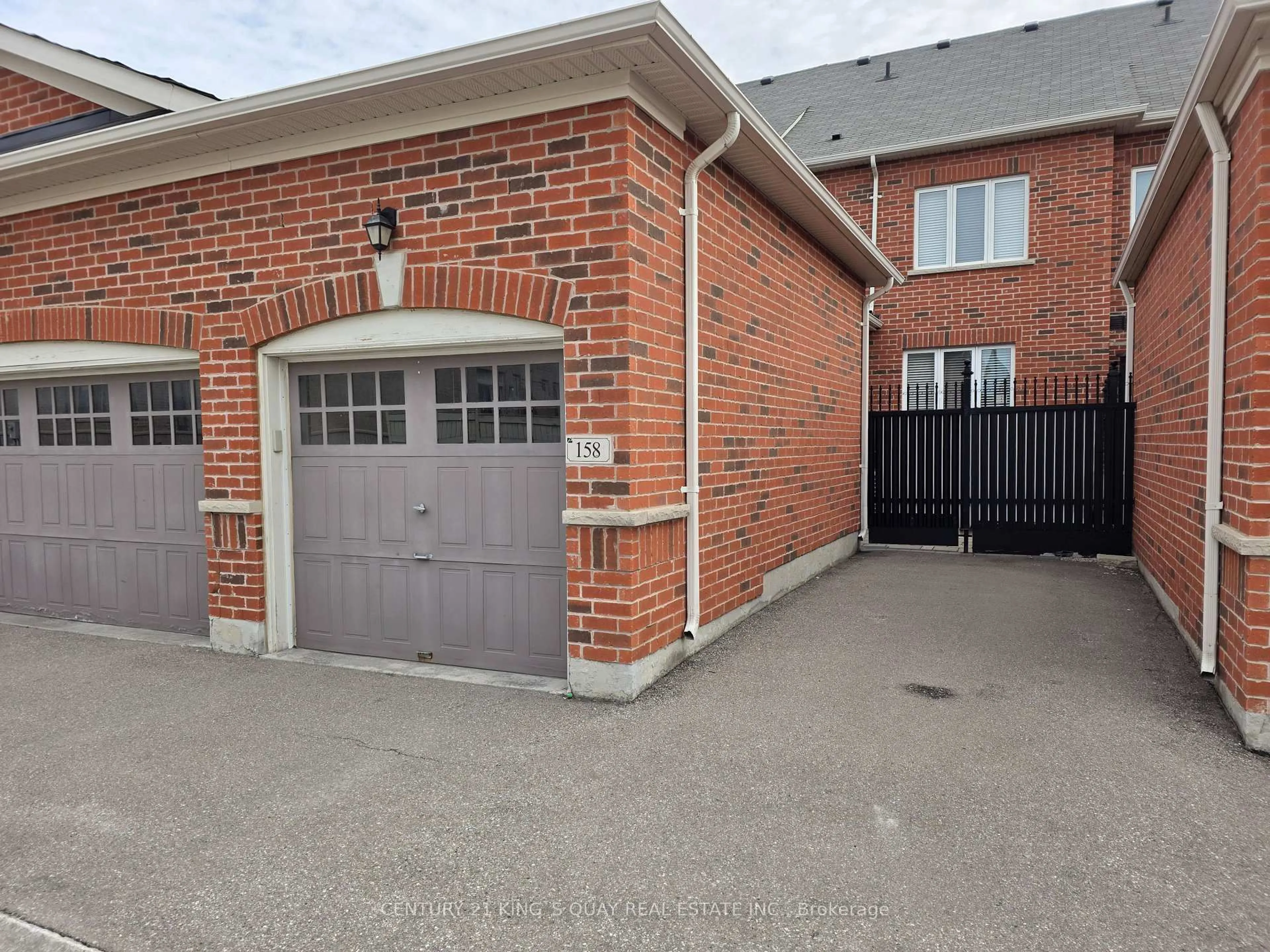 Unknown for 158 Harbord St, Markham Ontario L6C 0X1