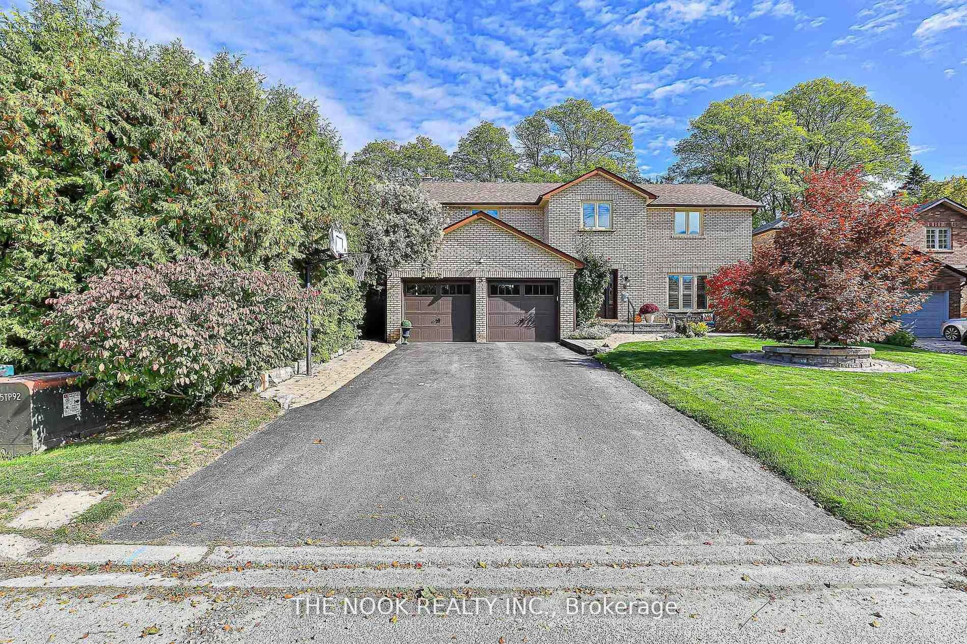 Home with brick exterior material, street for 3 King Arthur's Crt, Markham Ontario L3P 3V4