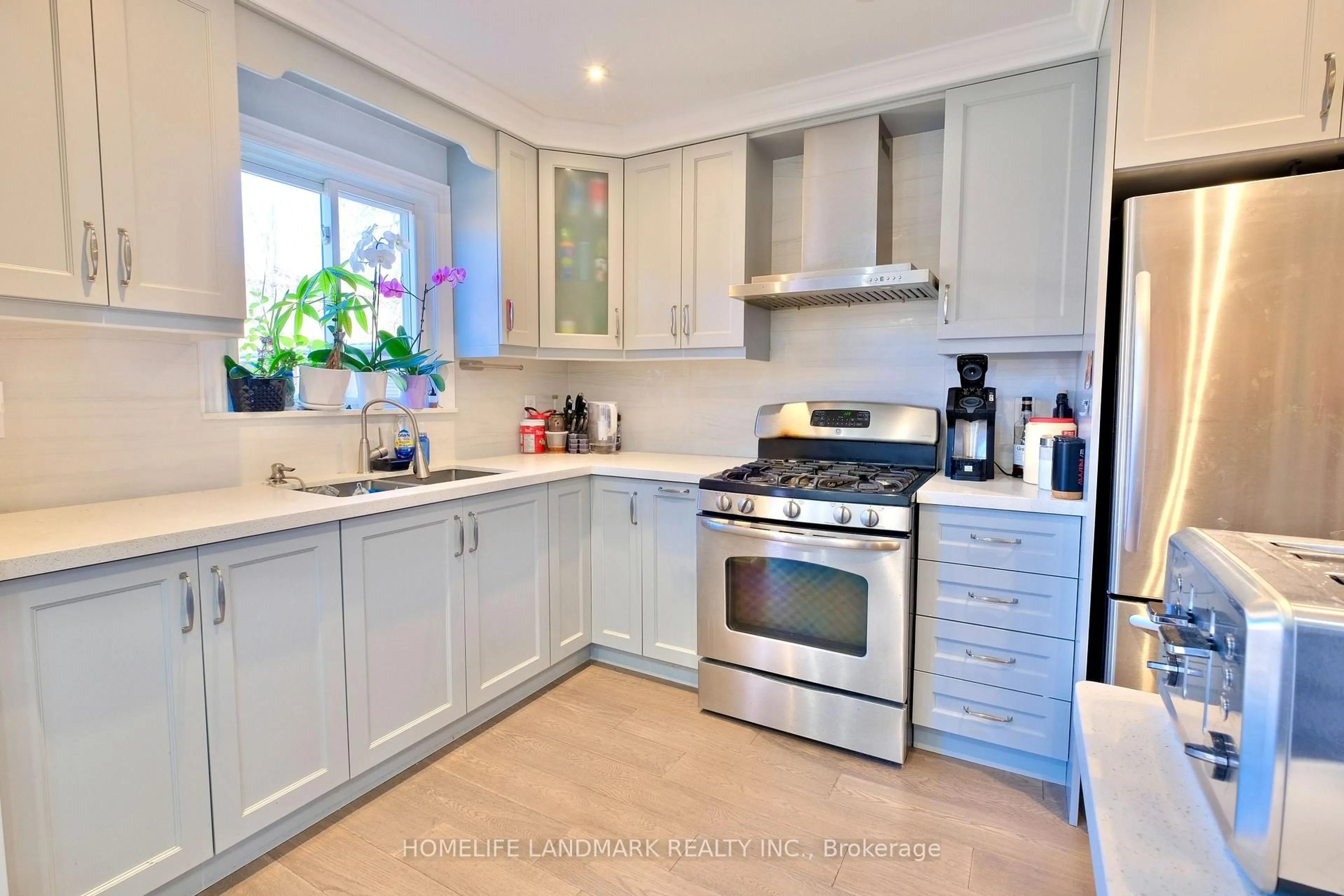 Unknown for 109 Tangmere Cres, Markham Ontario L3R 6Y3