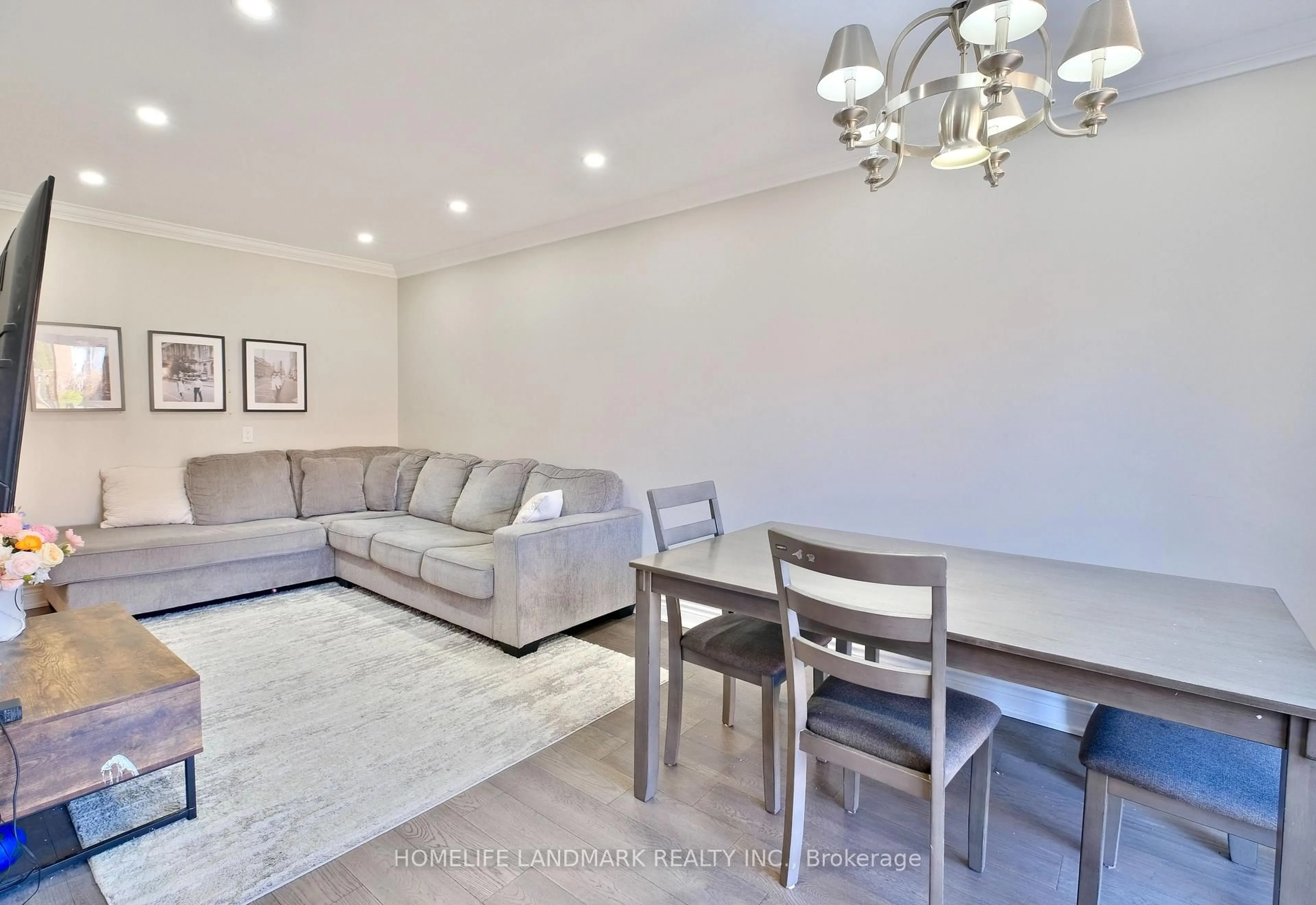 Living room with furniture, unknown for 109 Tangmere Cres, Markham Ontario L3R 6Y3