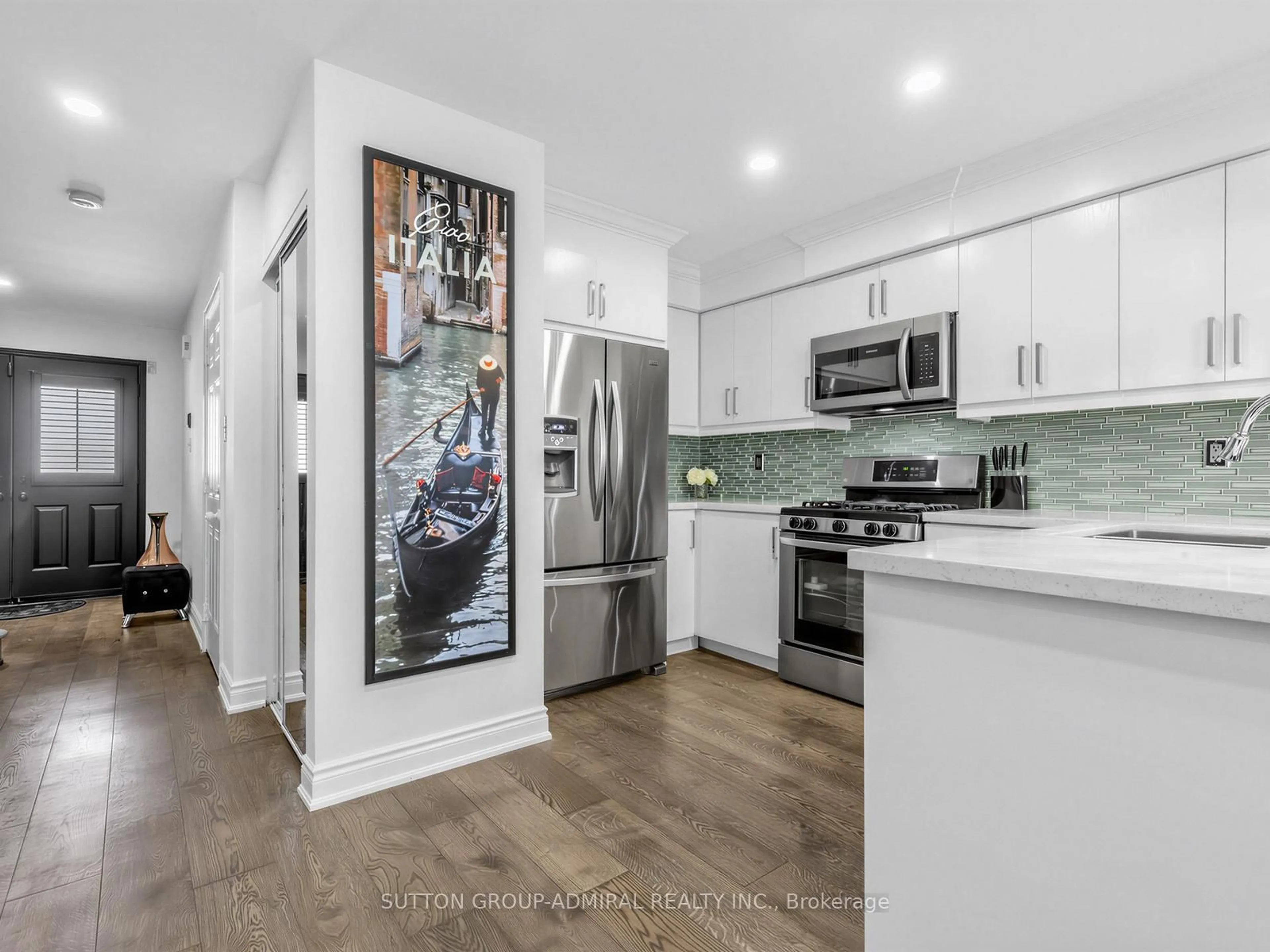 Open concept kitchen, unknown for 38 Elderbrook Cres, Vaughan Ontario L4K 5M5