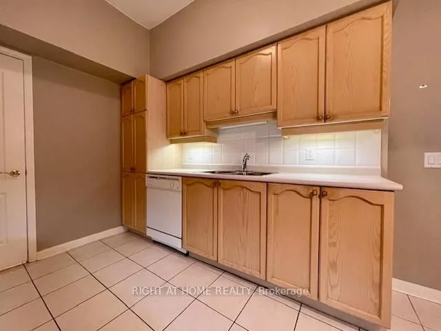 2506 Rutherford Rd #501, Vaughan 5