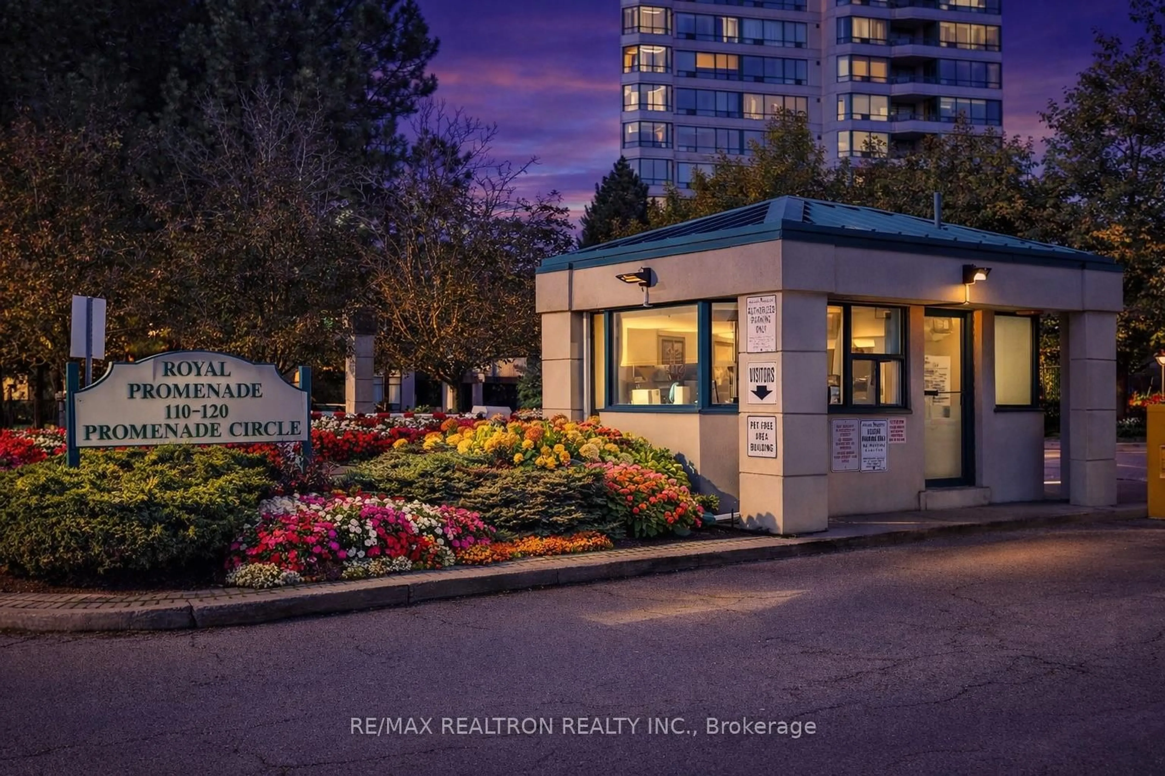 Unknown for 110 Promenade Circ #808, Vaughan Ontario L4J 7W8