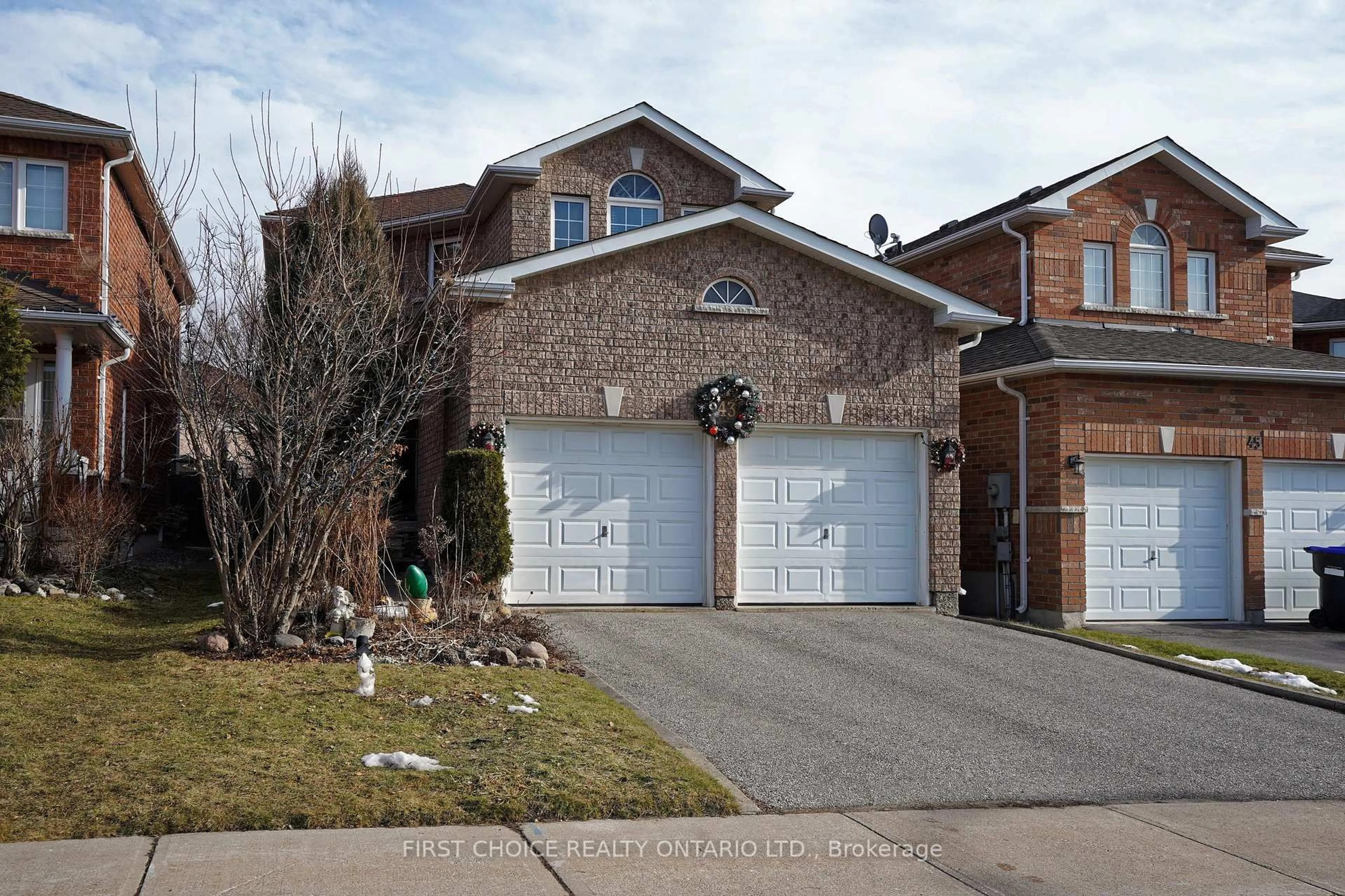 Home with brick exterior material, street for 43 Buchanan Dr, New Tecumseth Ontario L9R 0A2