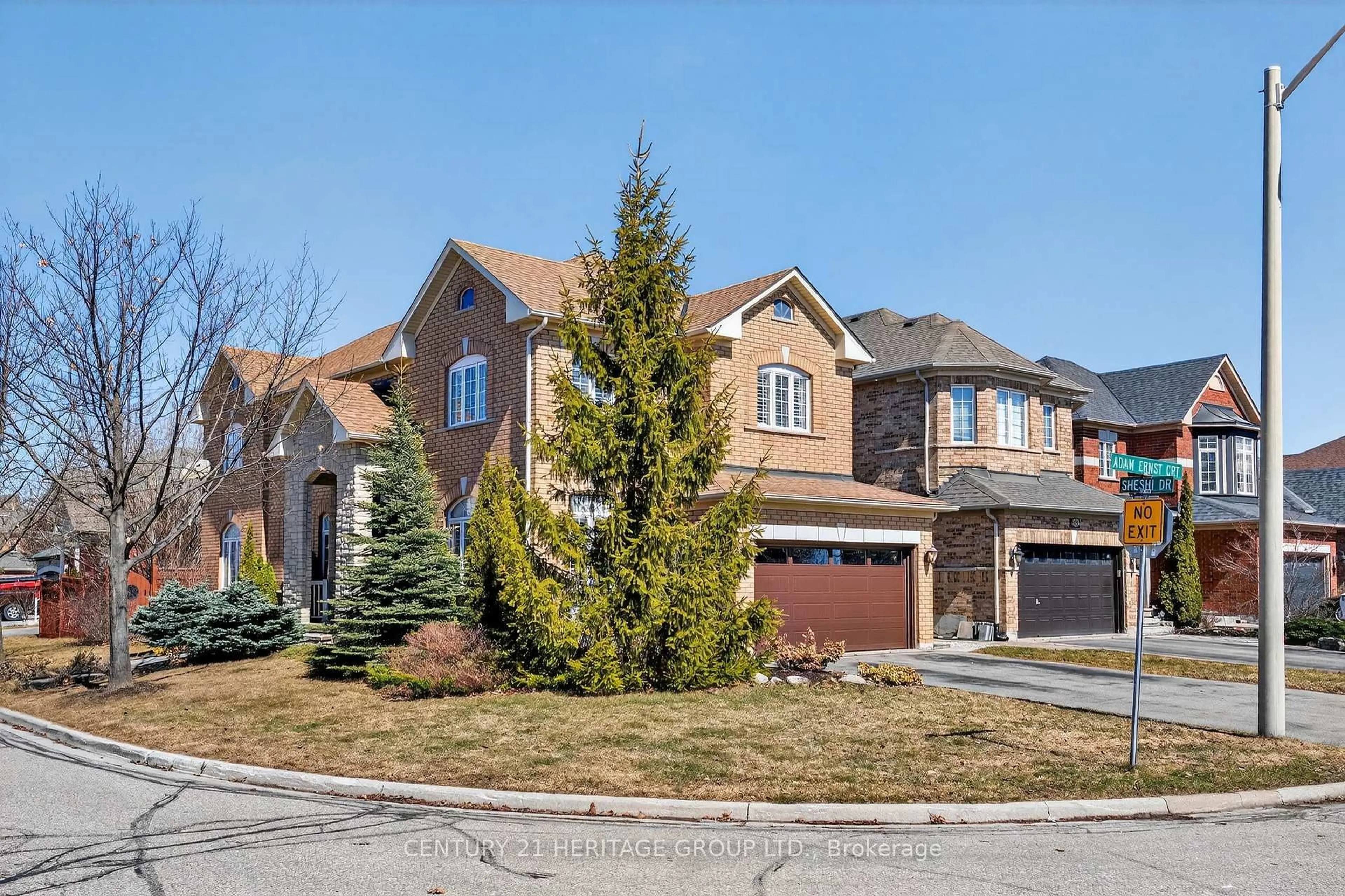 Home with brick exterior material, street for 2 Adam Ernst Crt, Vaughan Ontario L4H 2S5