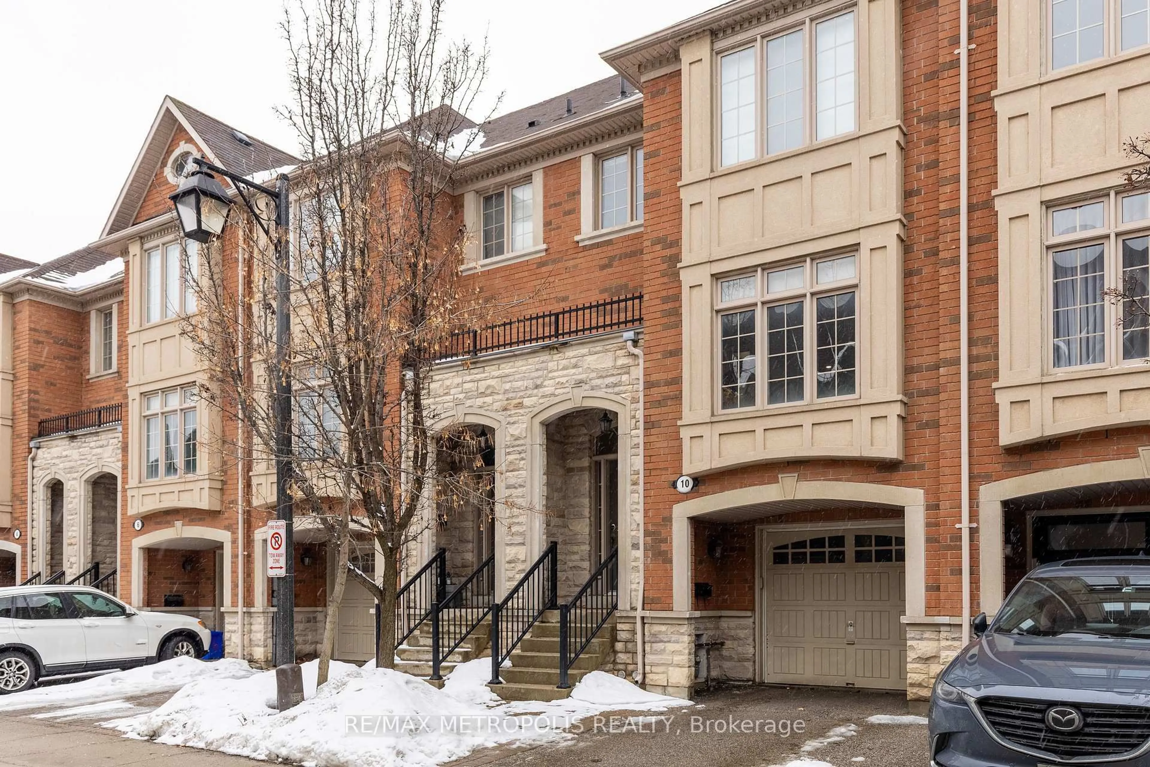 Home with brick exterior material, street for 10 George Bogg Rd, Vaughan Ontario L4L 0A3