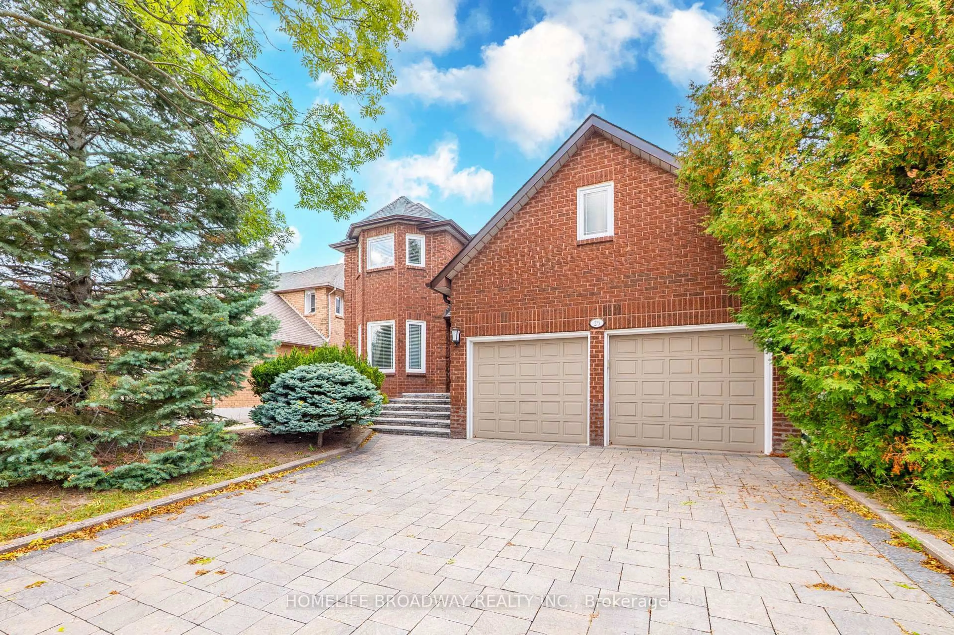 Home with brick exterior material, street for 25 Westminster Dr, Richmond Hill Ontario L4B 1P4