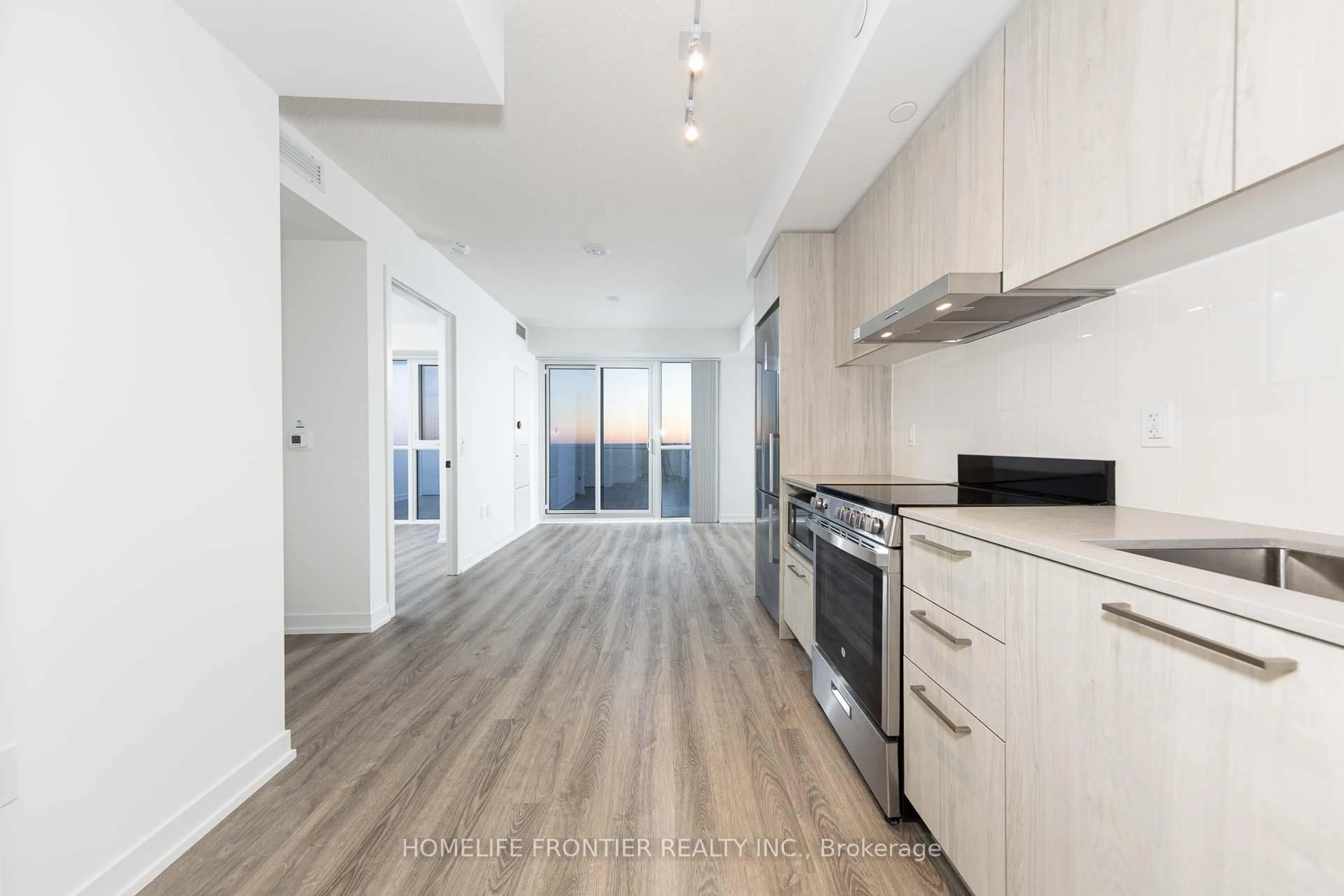 Unknown for 195 Commerce St #3309, Vaughan Ontario L4K 0P9