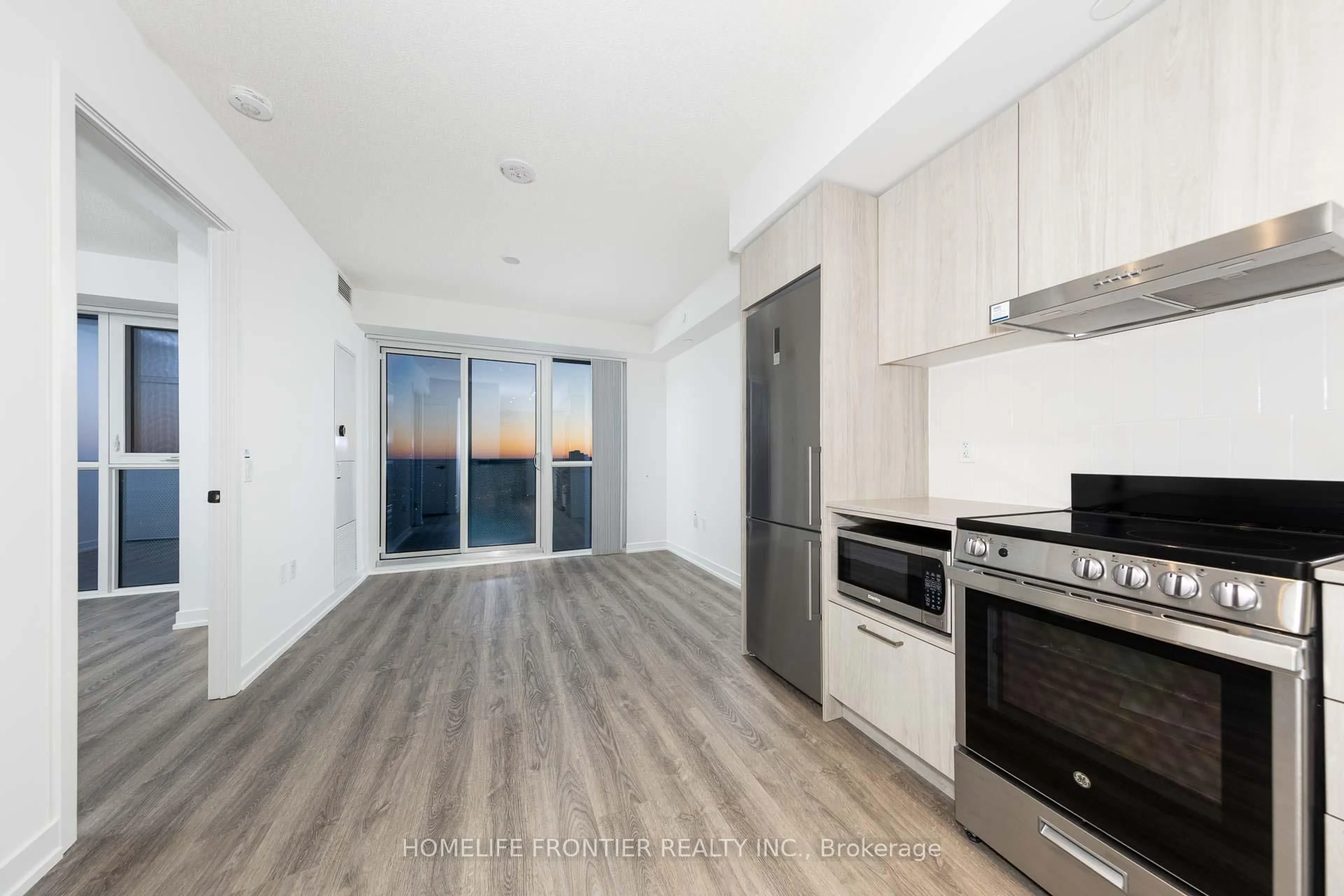 A pic of a room for 195 Commerce St #3309, Vaughan Ontario L4K 0P9