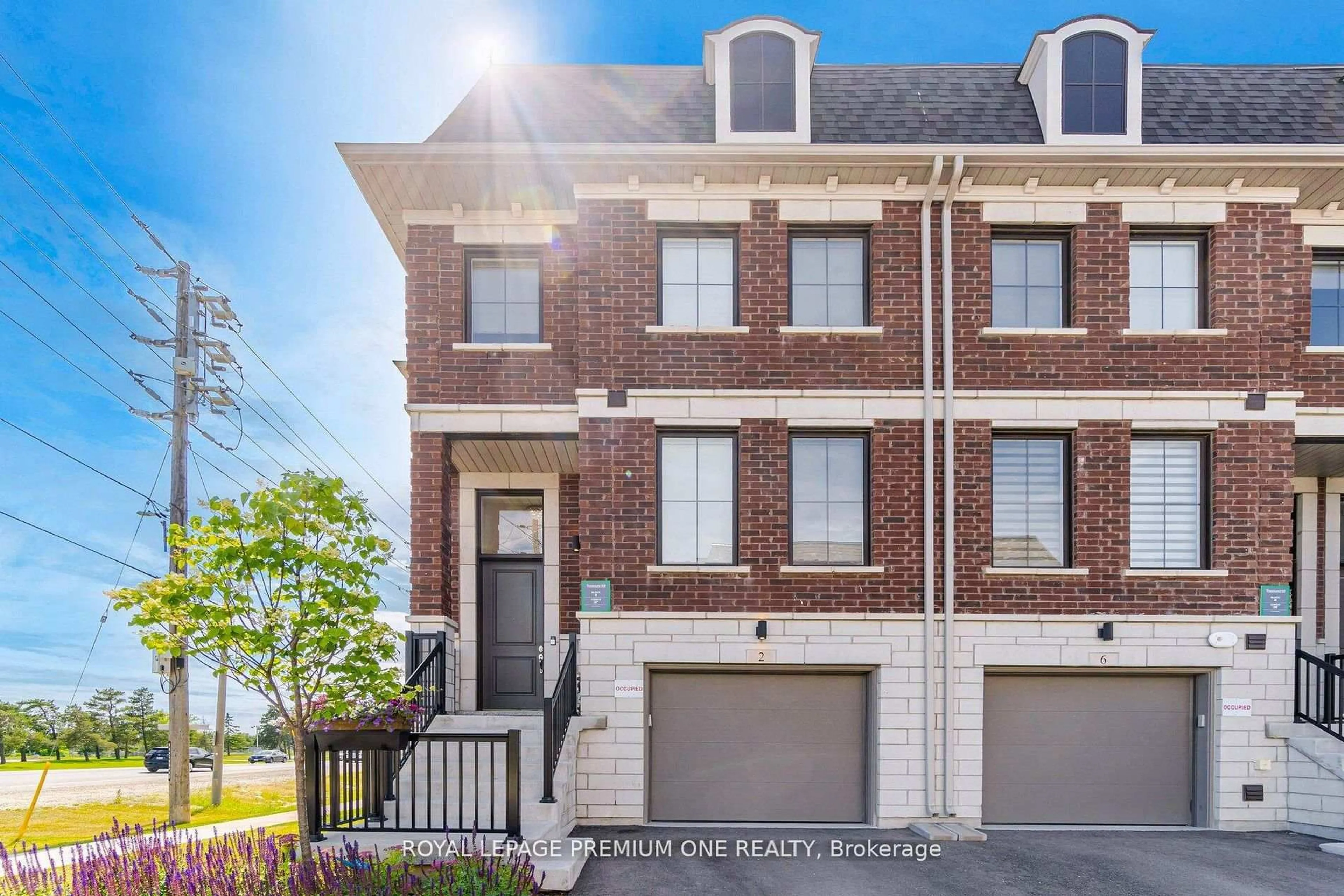 Home with brick exterior material, street for 2 Seacoasts Circ, Vaughan Ontario L6A 5B6