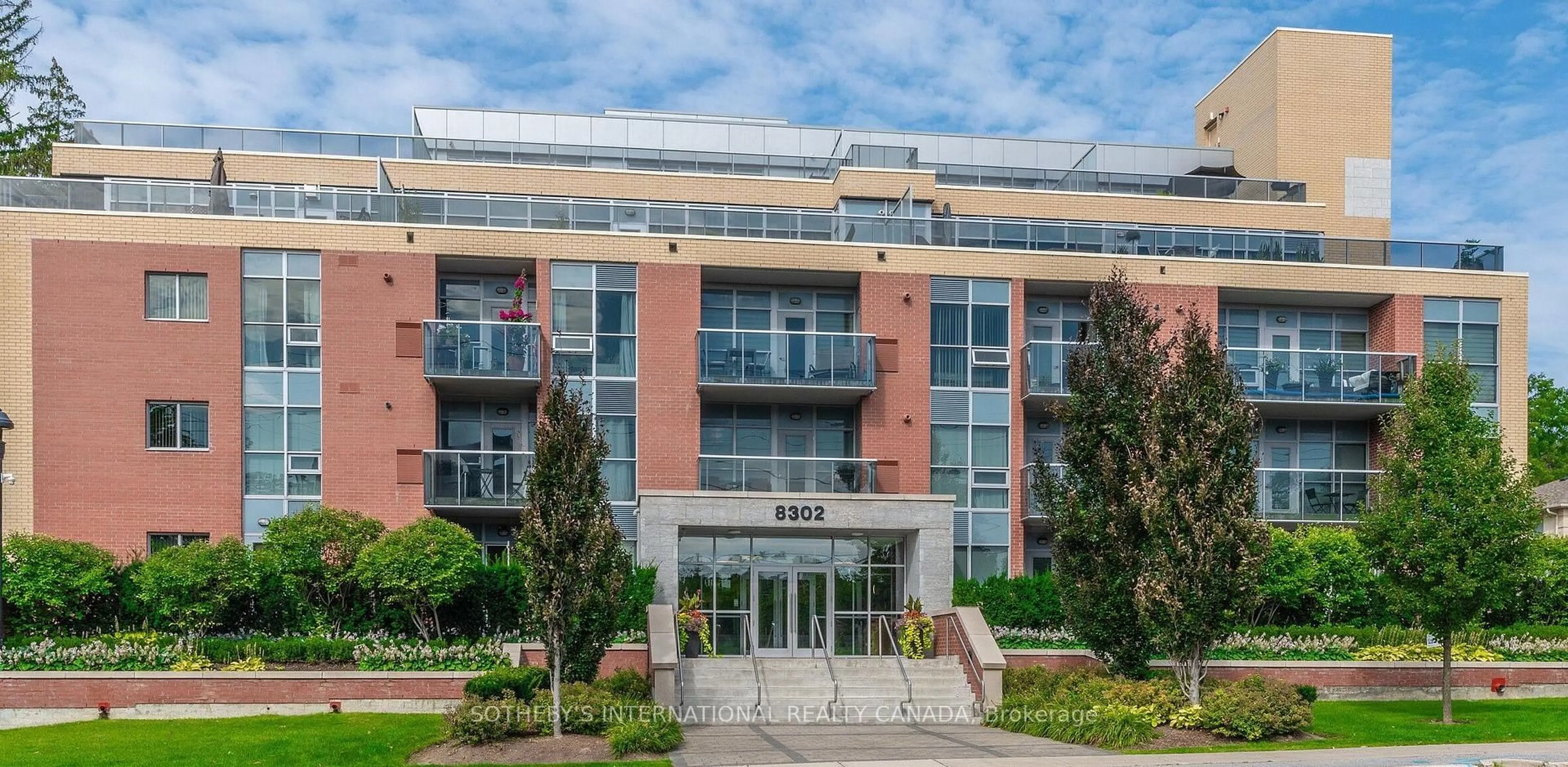 Indoor foyer for 8302 Islington Ave #302, Vaughan Ontario L4L 0E6