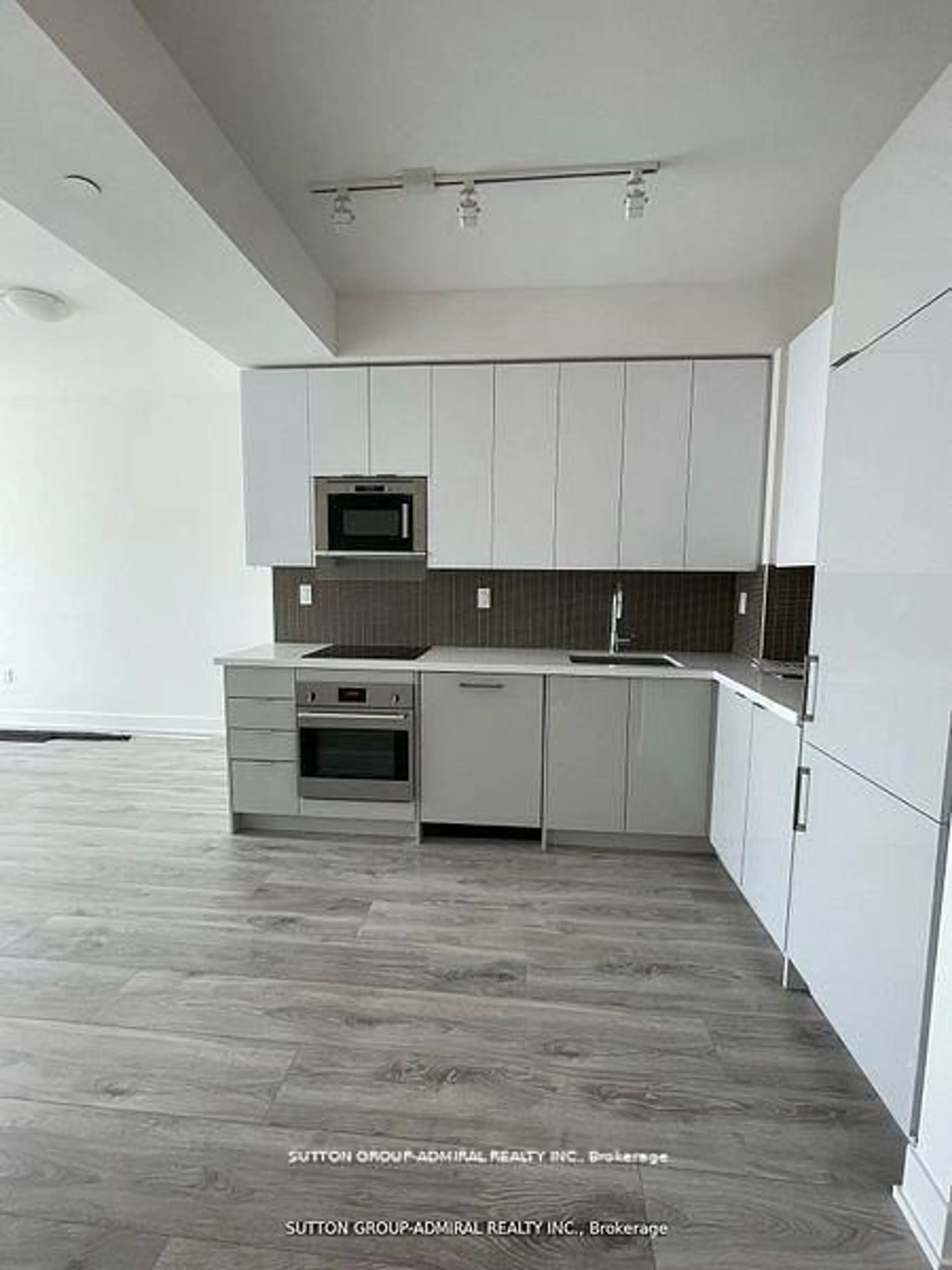 Open concept kitchen, unknown for 2908 Highway 7 #1101, Vaughan Ontario L4K 0K5