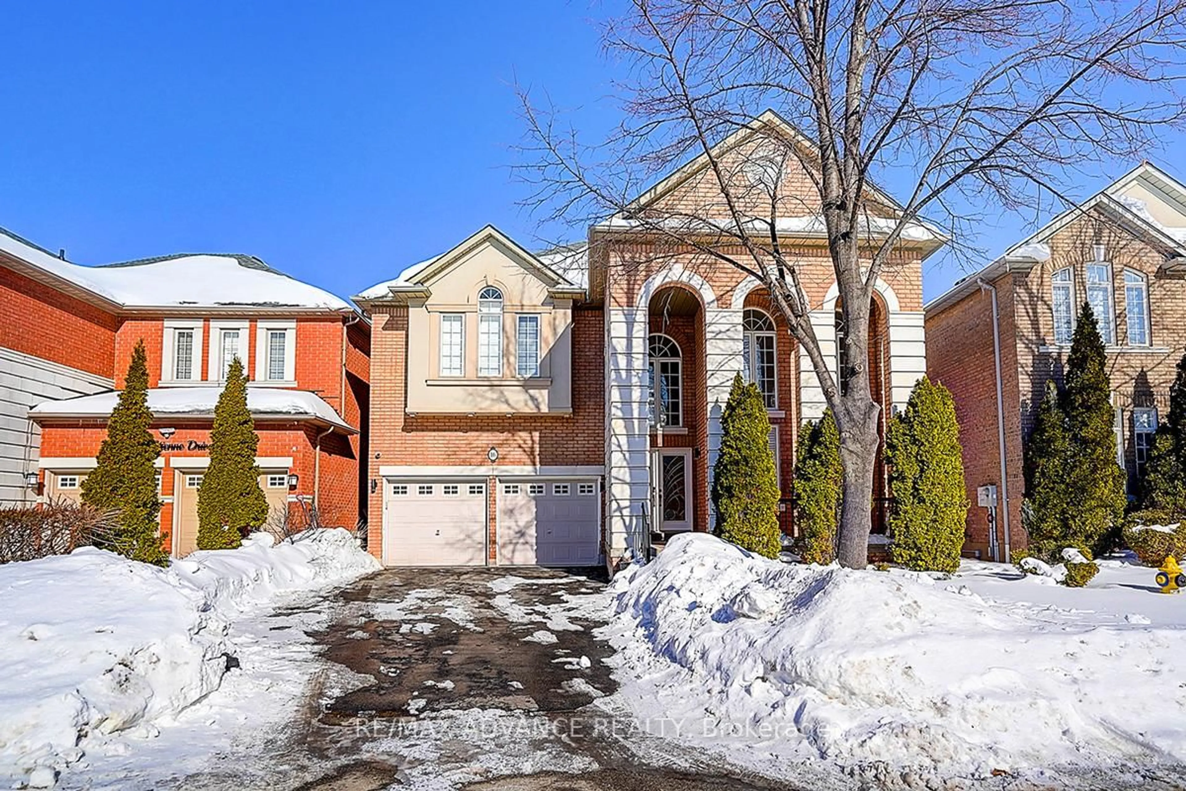 Home with brick exterior material, street for 16 St Etienne Dr, Vaughan Ontario L4H 2X4