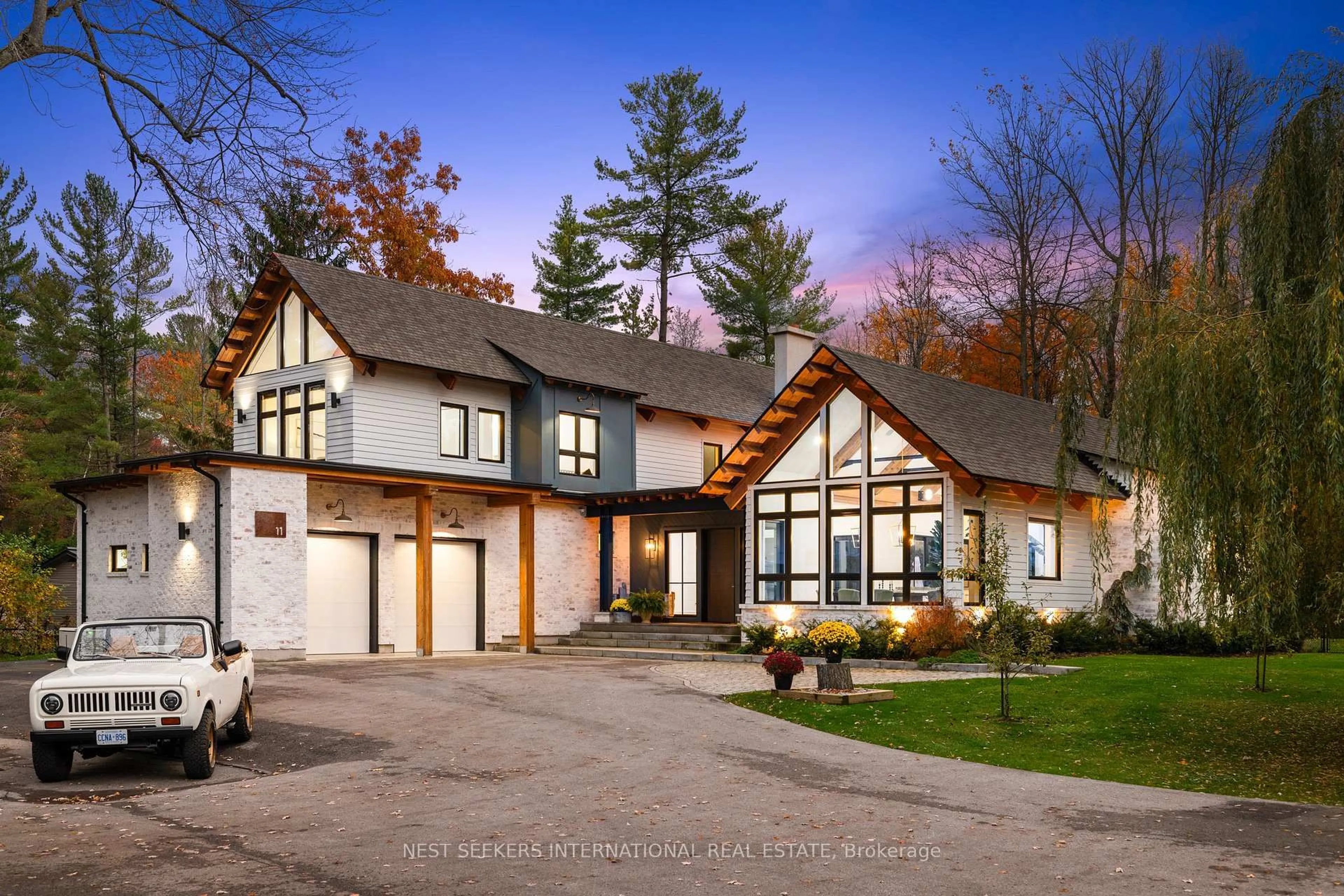 Home with brick exterior material, street for 11 Sibbald Cres, Georgina Ontario L0E 1R0