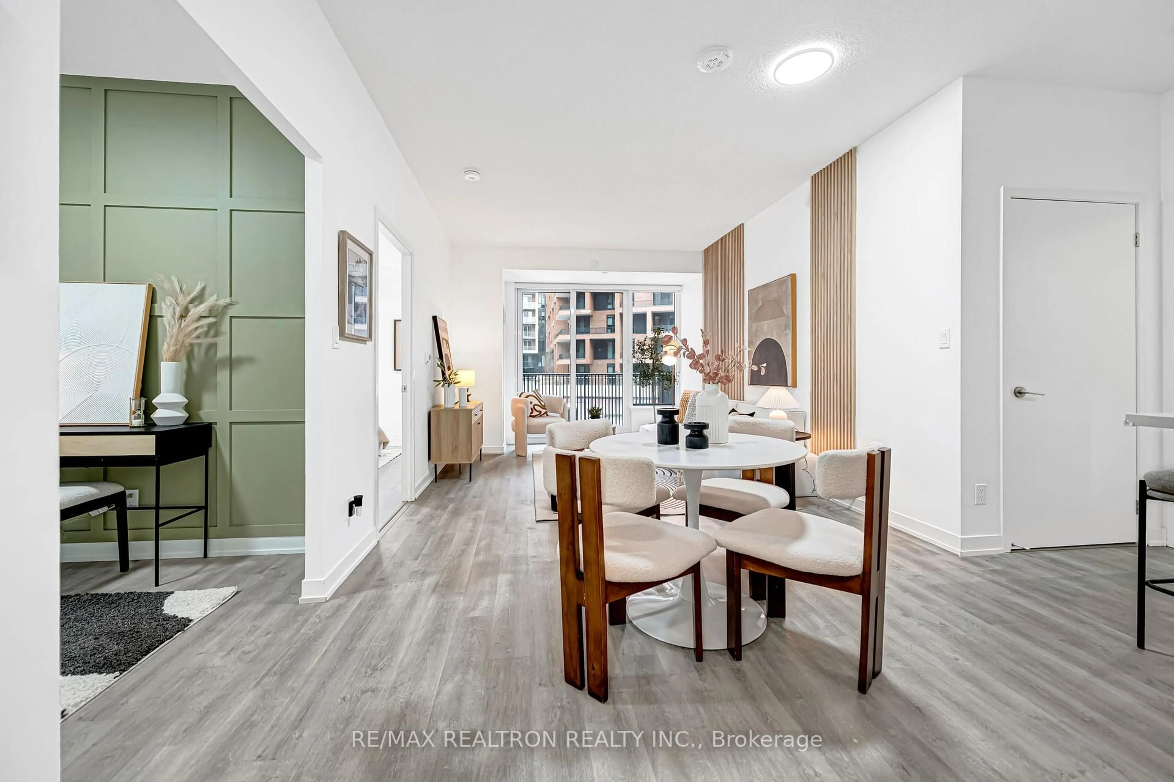 Unknown for 38 Simcoe Prom #403C, Markham Ontario L6G 0H7