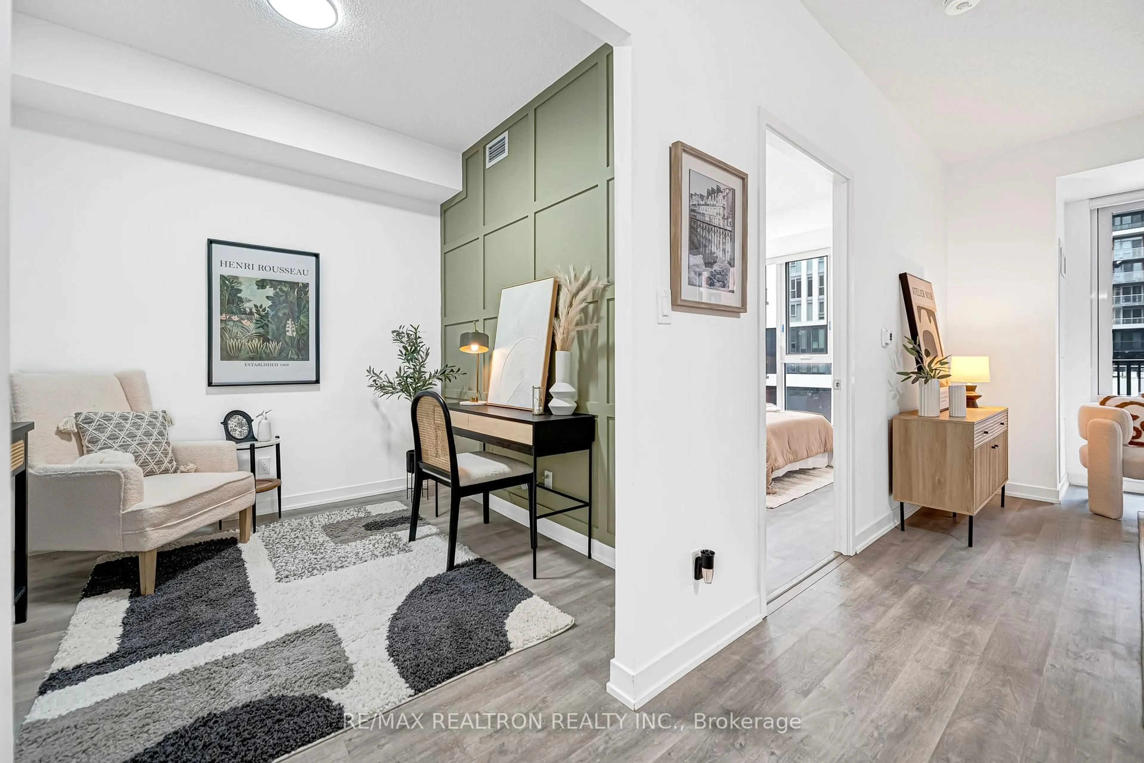 Indoor entryway for 38 Simcoe Prom #403C, Markham Ontario L6G 0H7