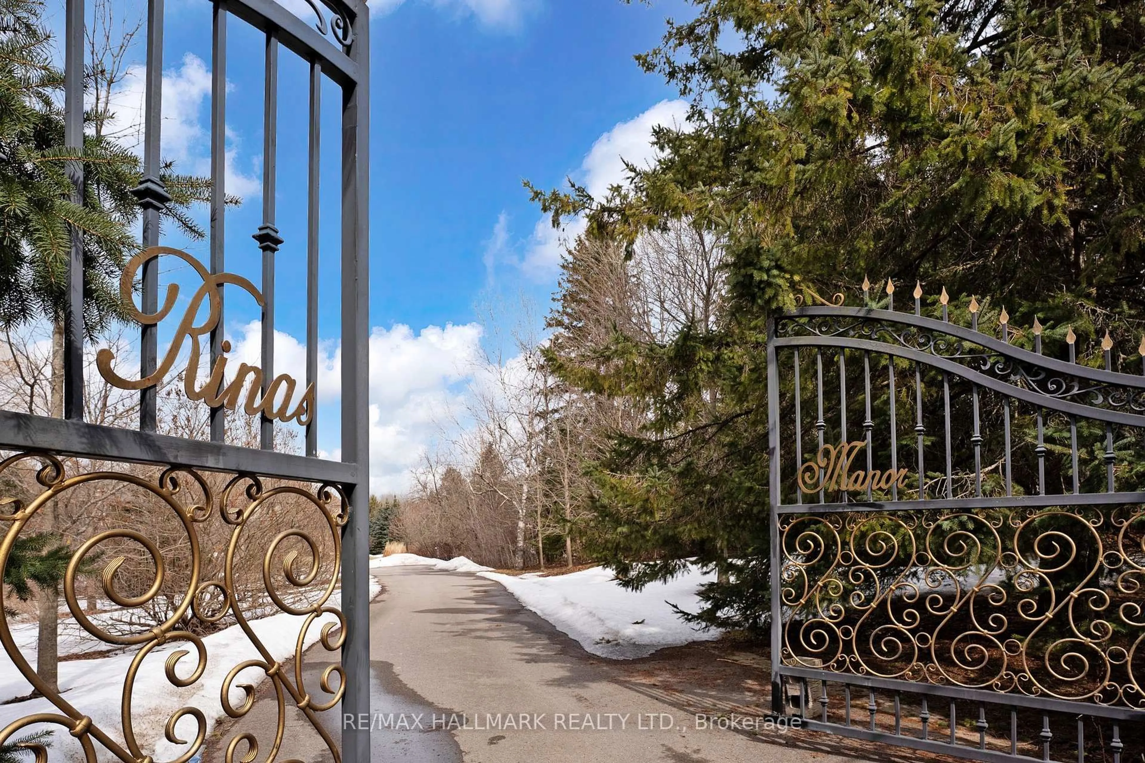 Unknown for 206 Churchill Ave, King Ontario L7B 0G9