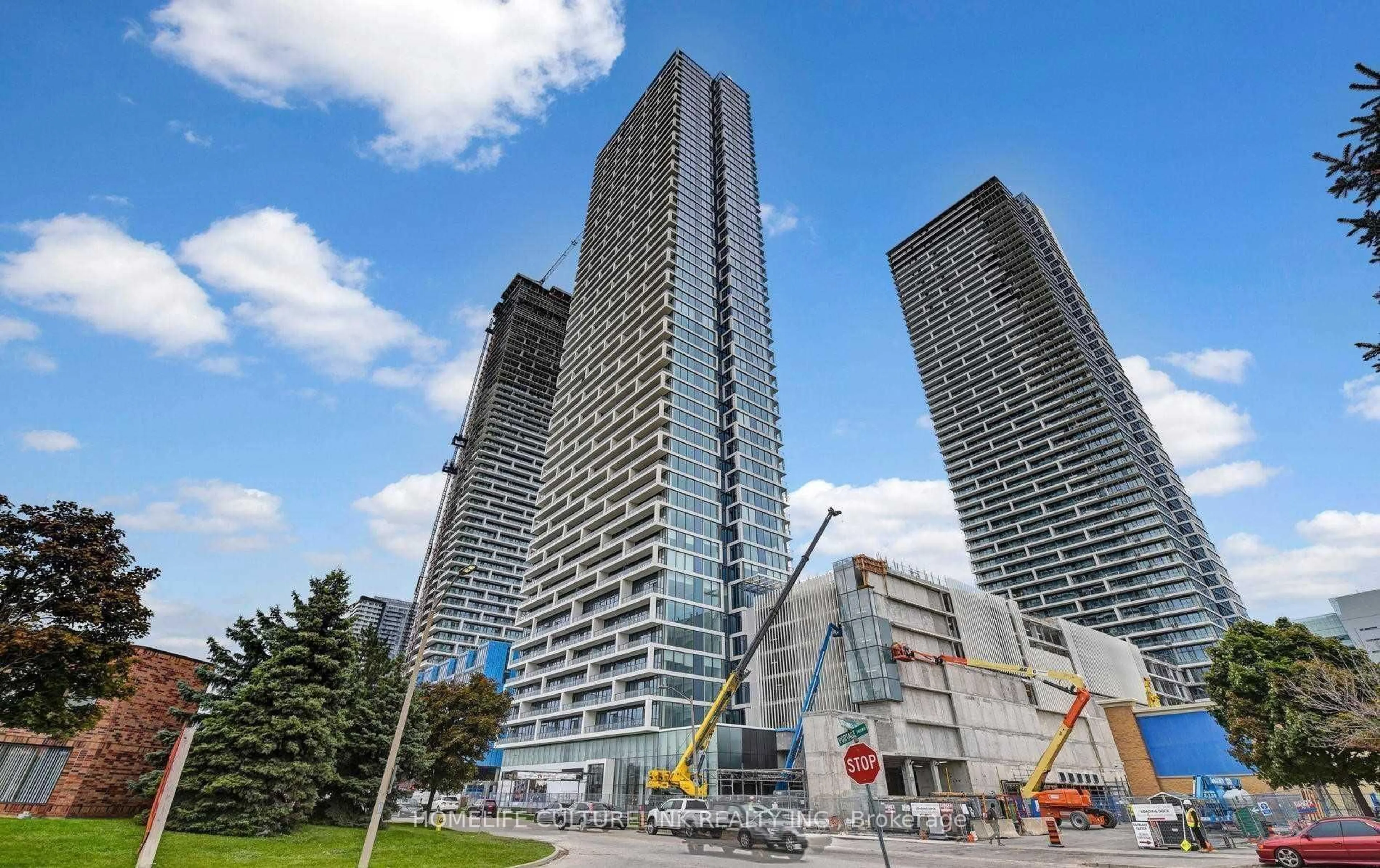 Unknown for 5 Buttermill Ave #5812, Vaughan Ontario L4K 0J5