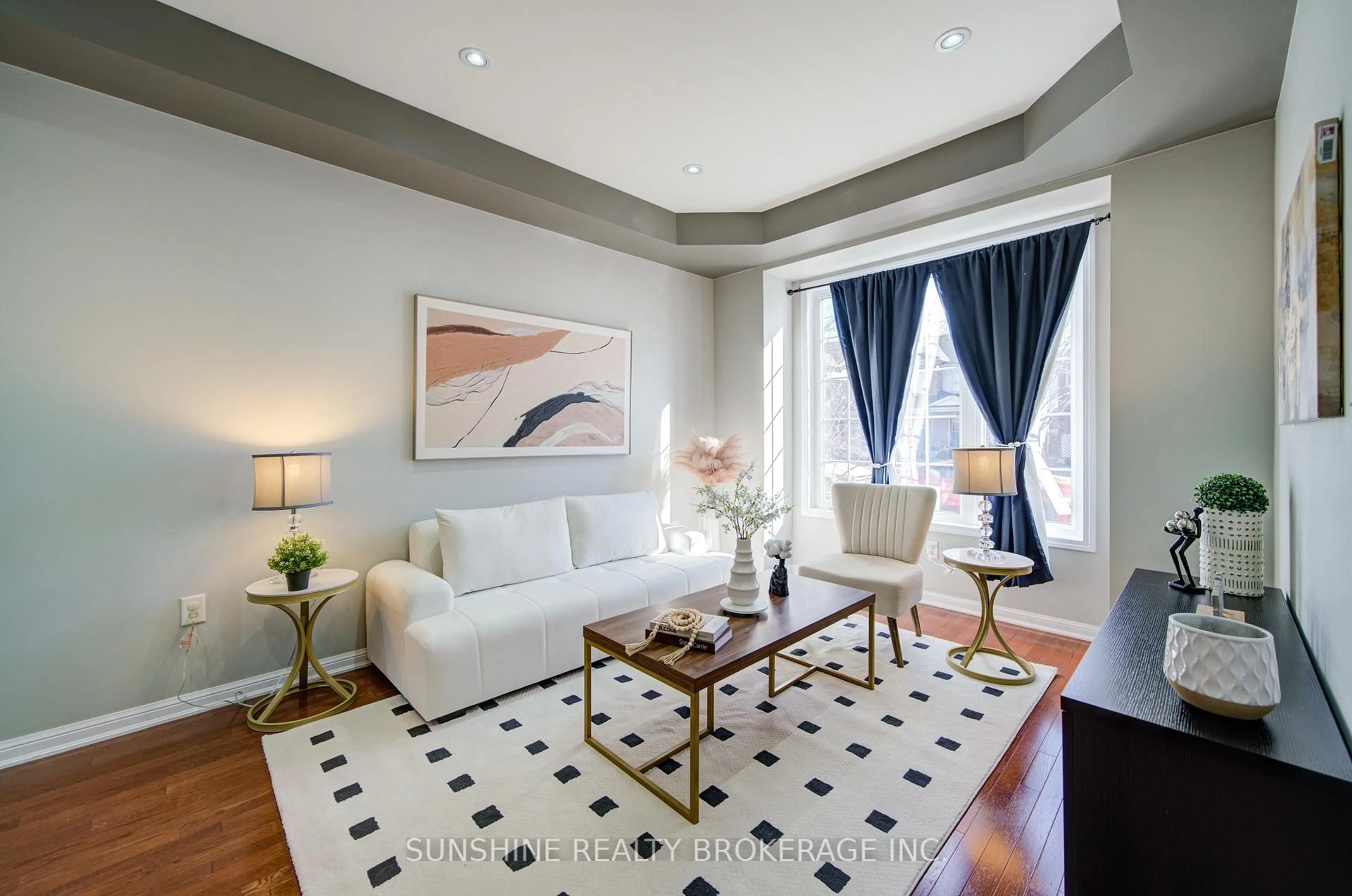 Living room with furniture, unknown for 18 Myron St, Whitchurch-Stouffville Ontario L4A 0M1