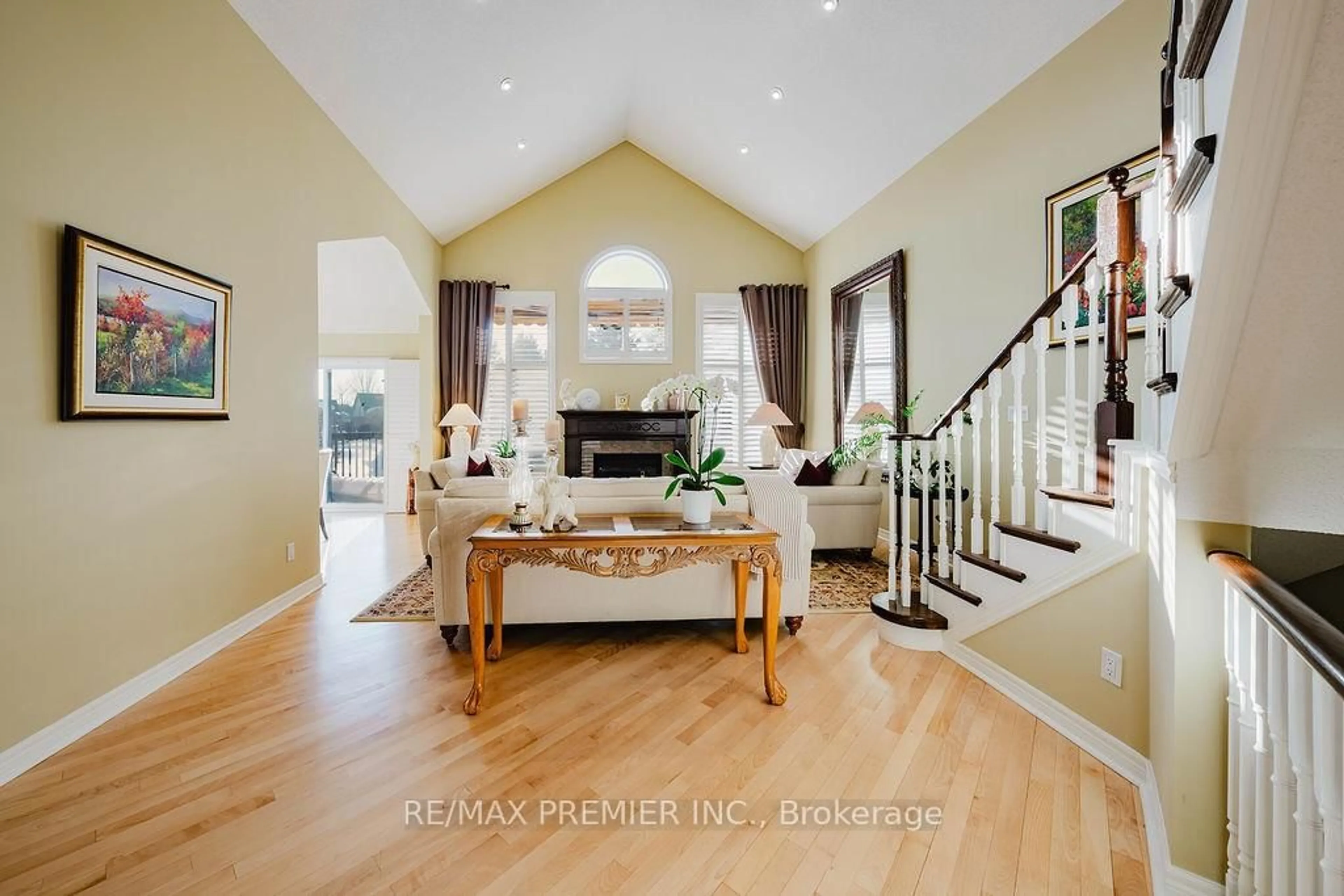 Unknown for 6 Bella Vista Tr, New Tecumseth Ontario L9R 2B2