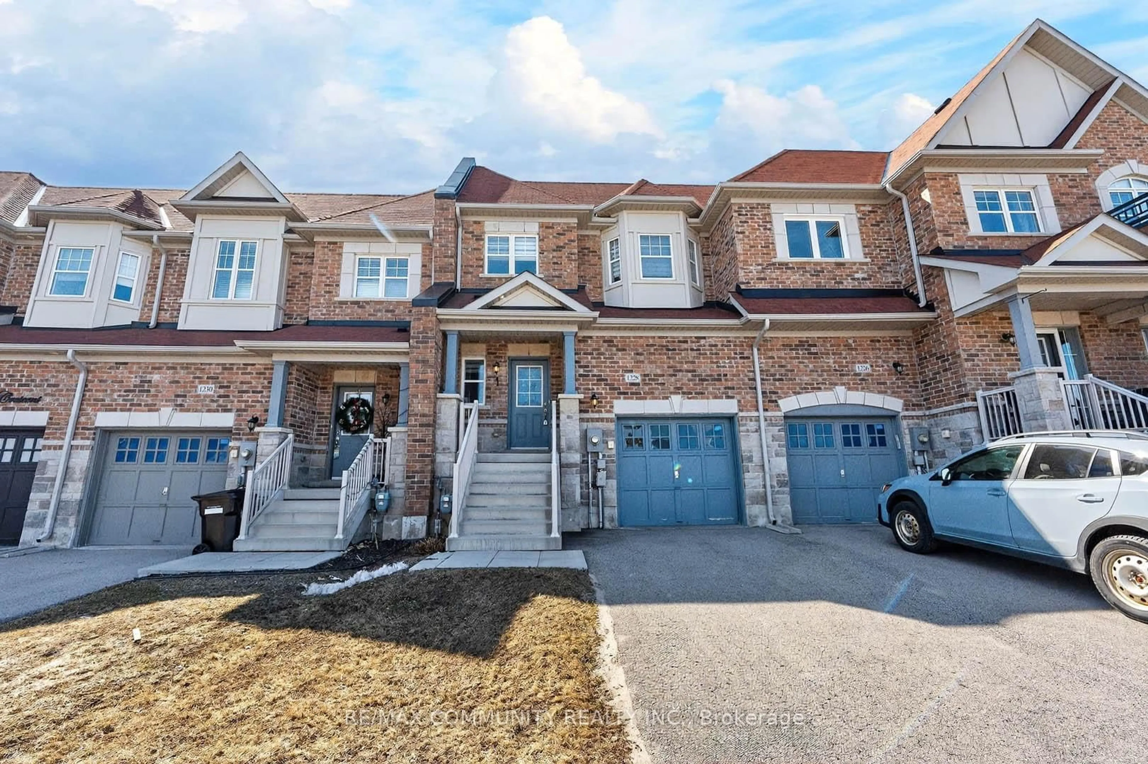 Home with brick exterior material, street for 1228 Peelar Cres, Innisfil Ontario L0L 1W0