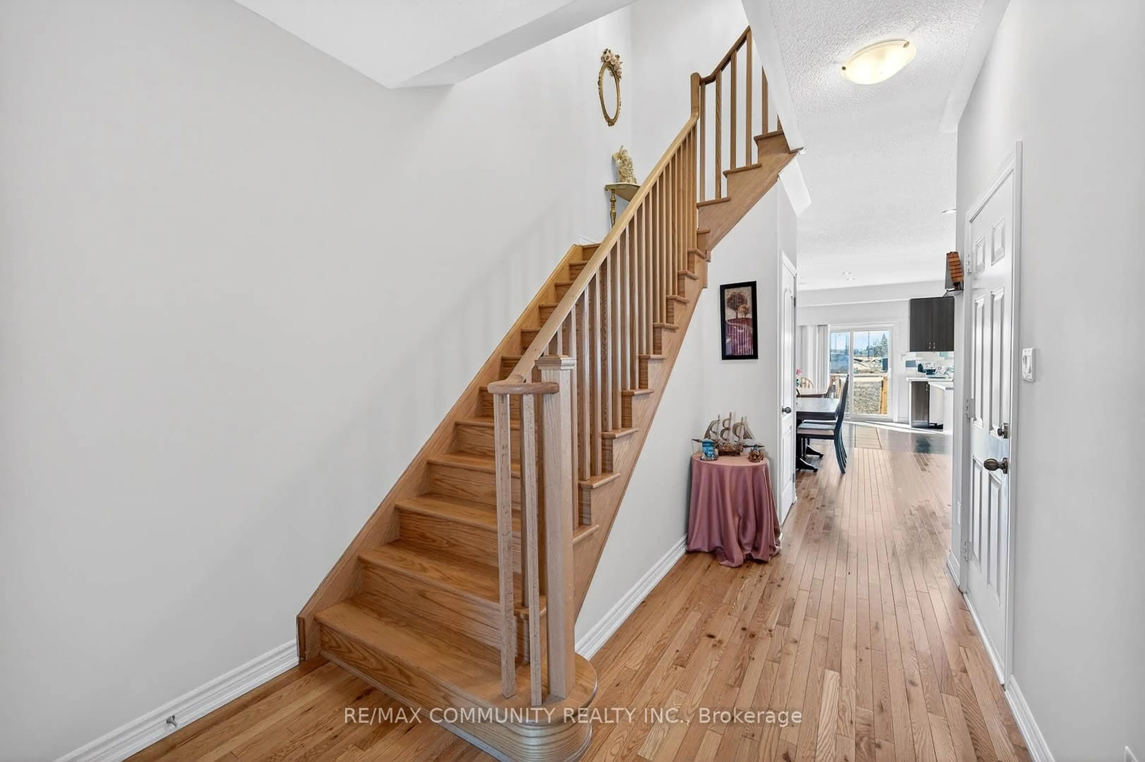 Unknown for 1228 Peelar Cres, Innisfil Ontario L0L 1W0