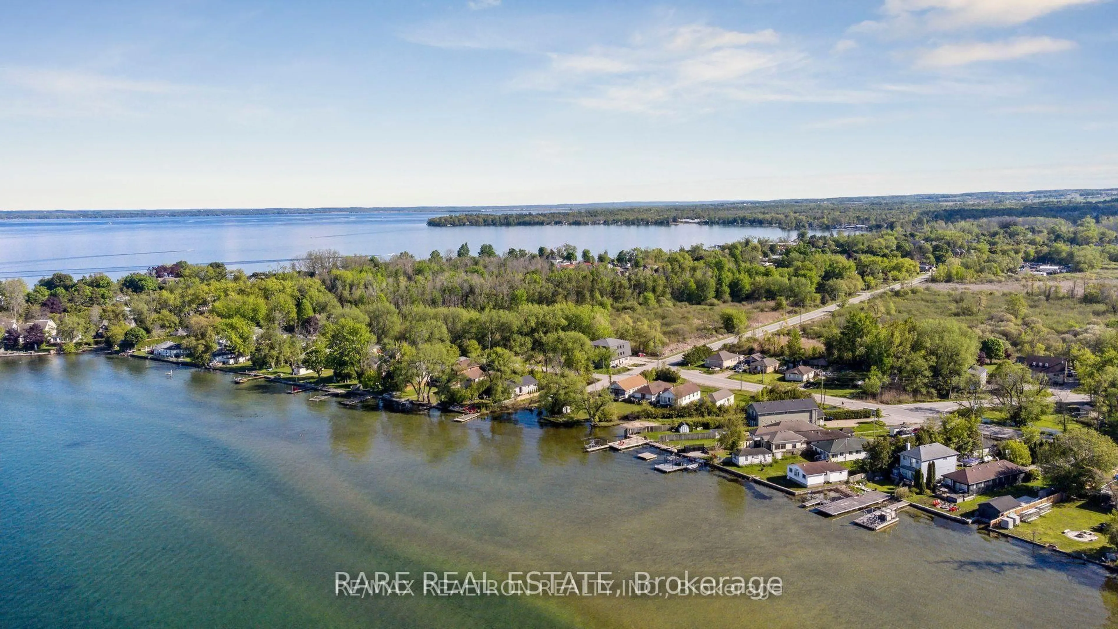 A pic from outside/outdoor area/front of a property/back of a property/a pic from drone, water/lake/river/ocean view for 1231 Temple Ave, Innisfil Ontario L0L 1C0