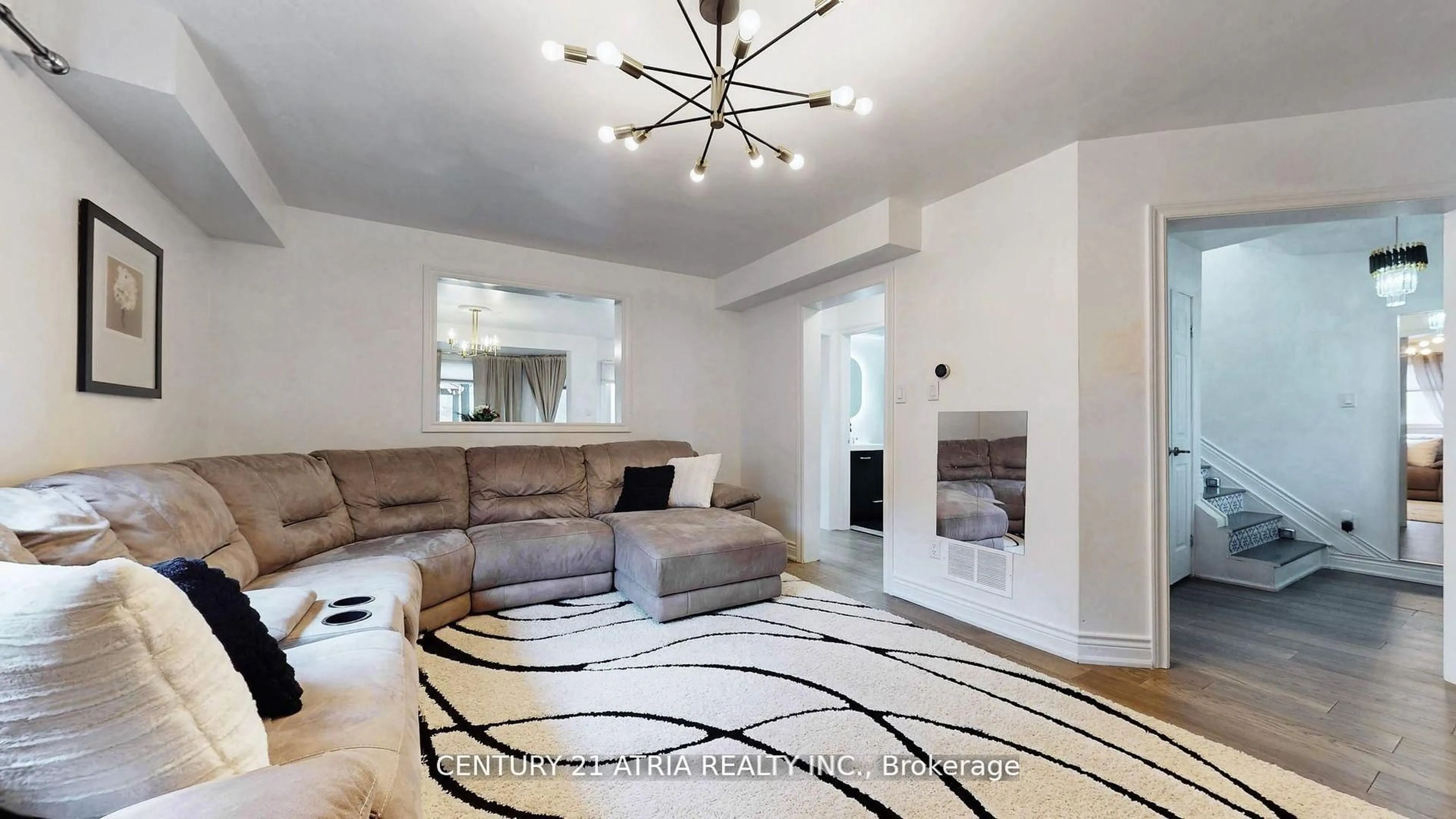 Living room with furniture, unknown for 1166 Oriole Cres, Innisfil Ontario L9S 2A9