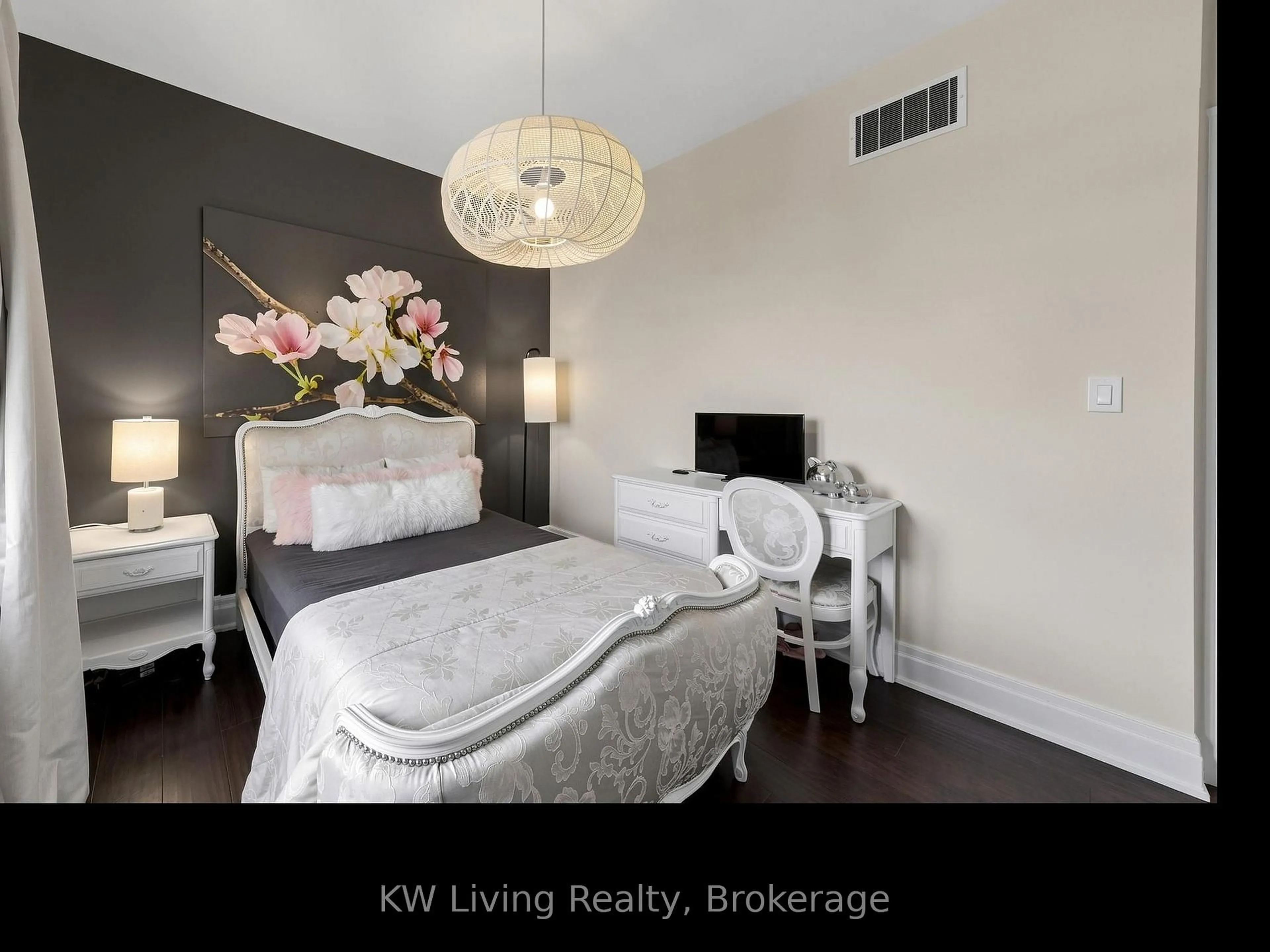 Bedroom with bed, wood/laminate floor for 1 Meadowsweet Lane, Richmond Hill Ontario L4E 1B8