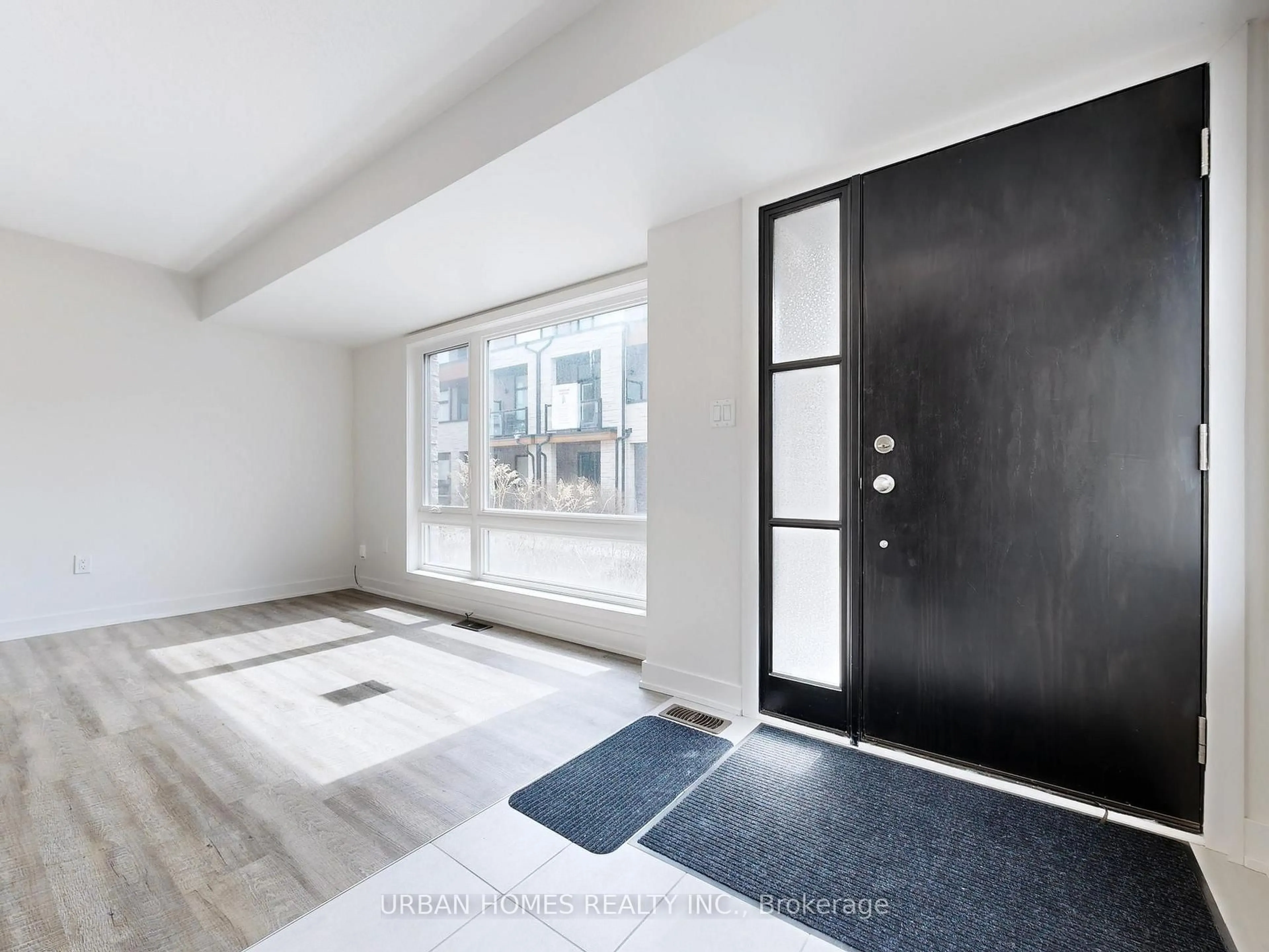 Indoor entryway for 41 Gerussi St, Vaughan Ontario L4H 4R7