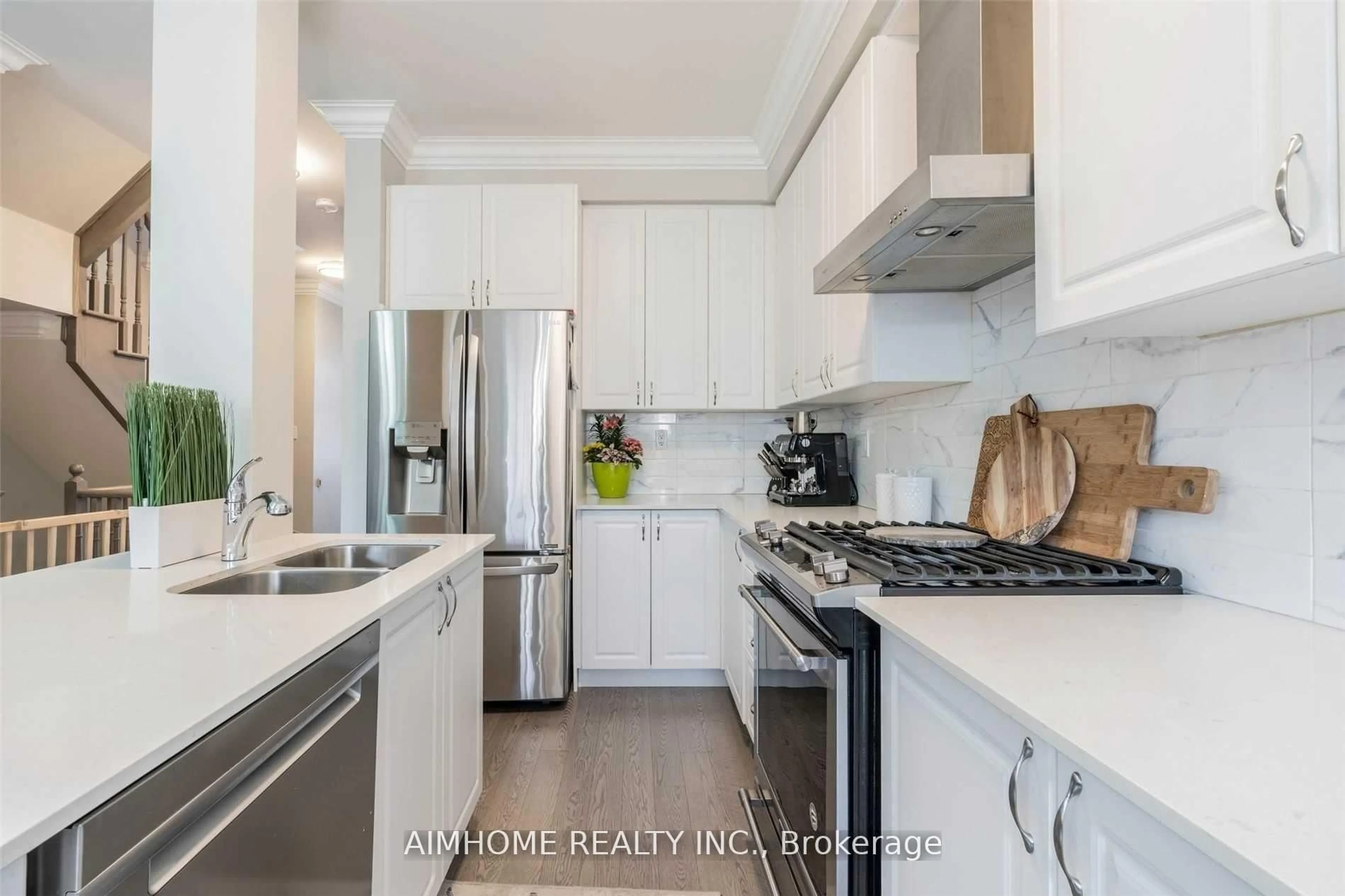 Unknown for 73 Sunset Terr, Vaughan Ontario L4H 4S2