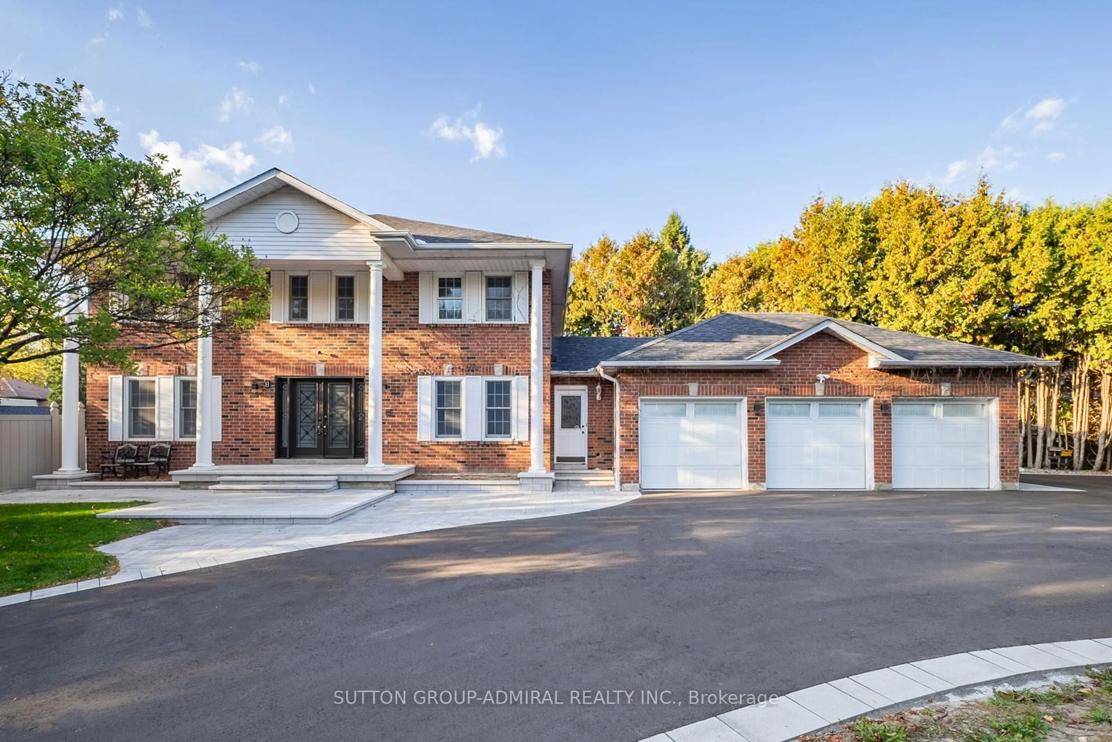 Home with brick exterior material, street for 8 Beaufort Hills Rd, Richmond Hill Ontario L4E 2N5