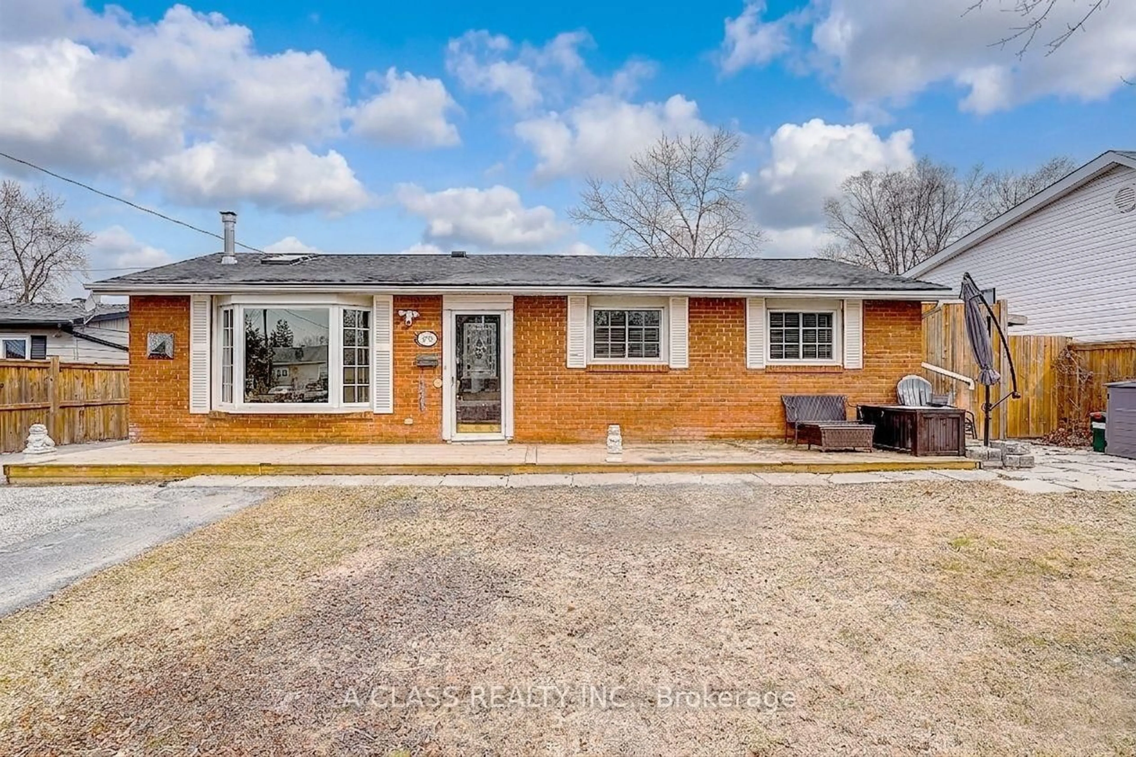 Home with brick exterior material, street for 298 Annshiela Dr, Georgina Ontario L4P 3A5