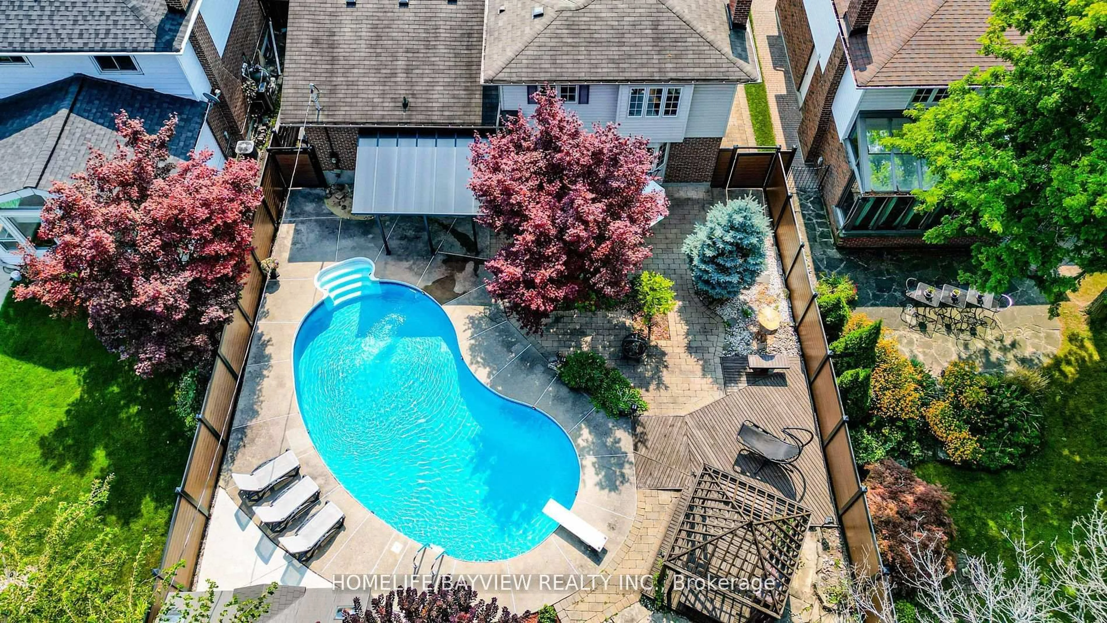 Pool for 32 Silver Aspen Dr, Markham Ontario L3T 3T2