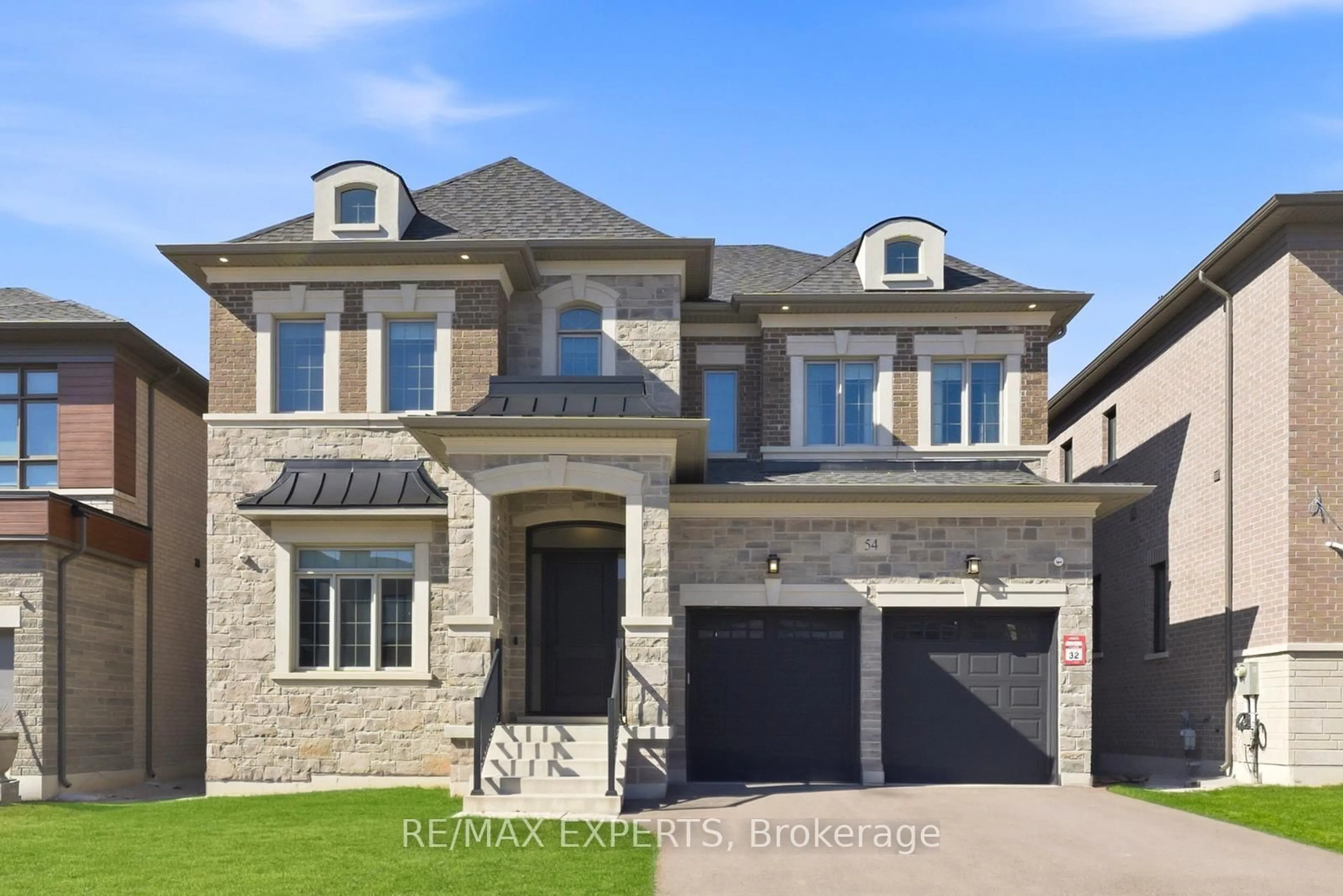 Home with brick exterior material, street for 54 Winthrop Cres, Vaughan Ontario L3L 0E5