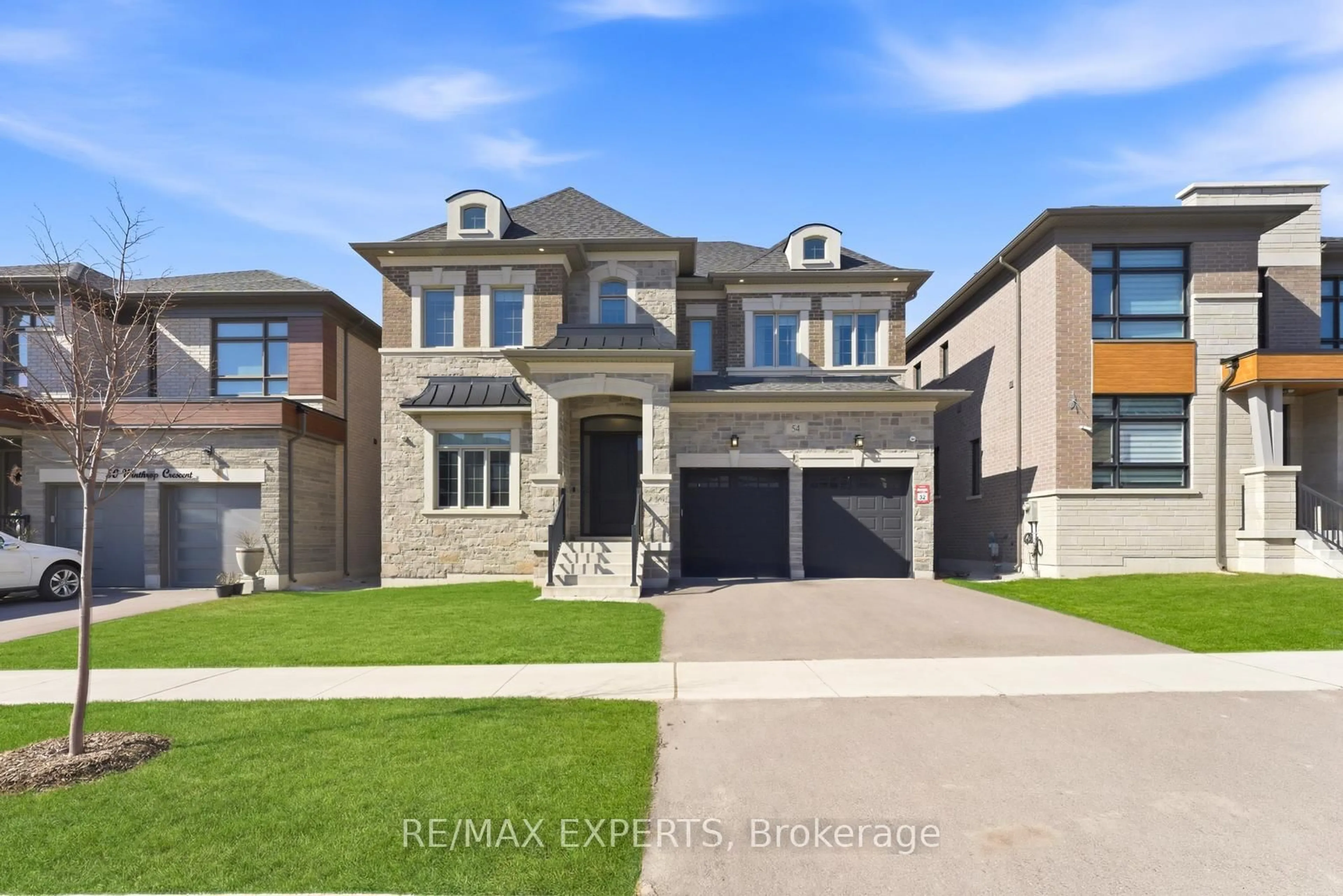 Home with brick exterior material, street for 54 Winthrop Cres, Vaughan Ontario L3L 0E5