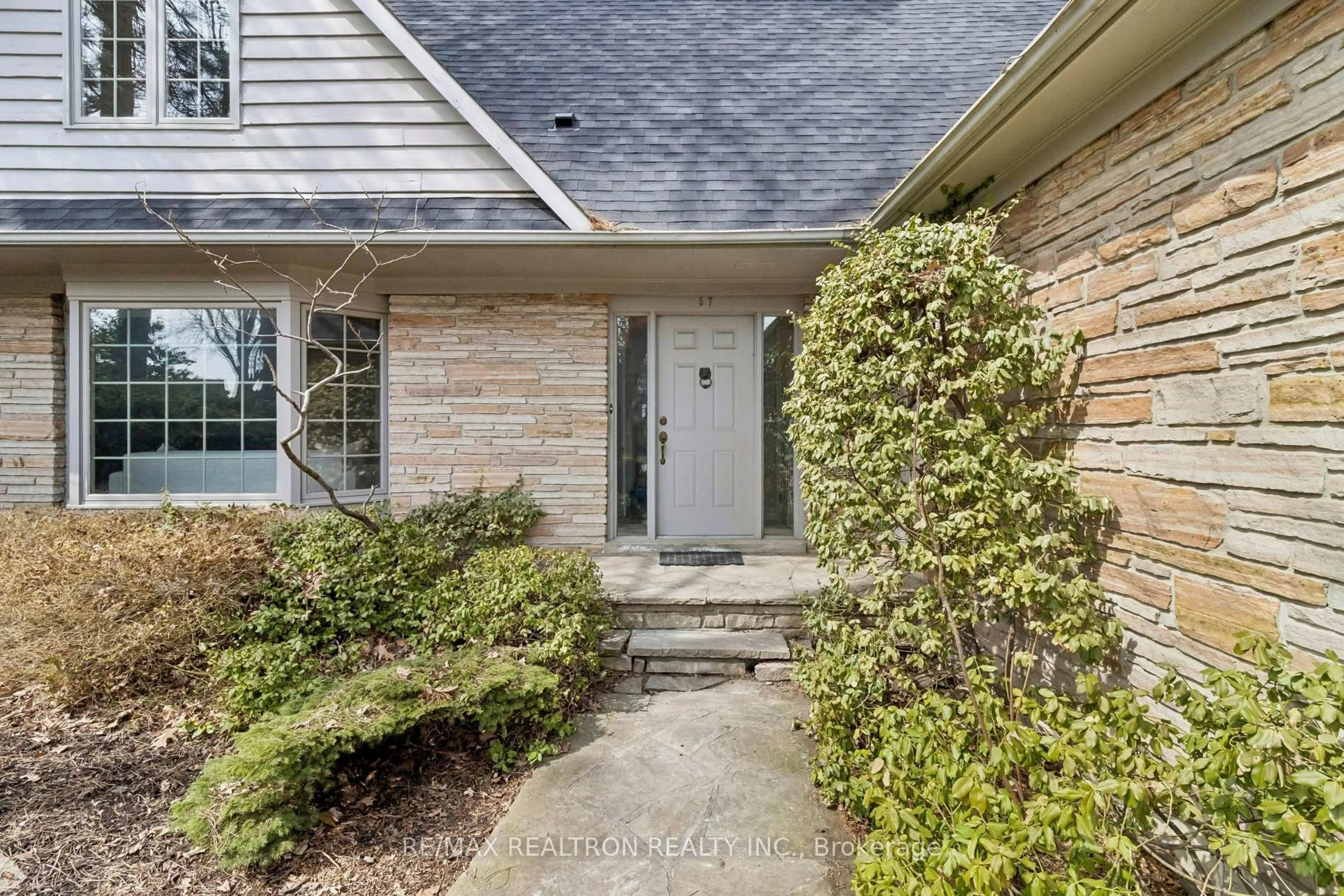 Home with brick exterior material, street for 57 Hemingway Cres, Markham Ontario L3R 2S4