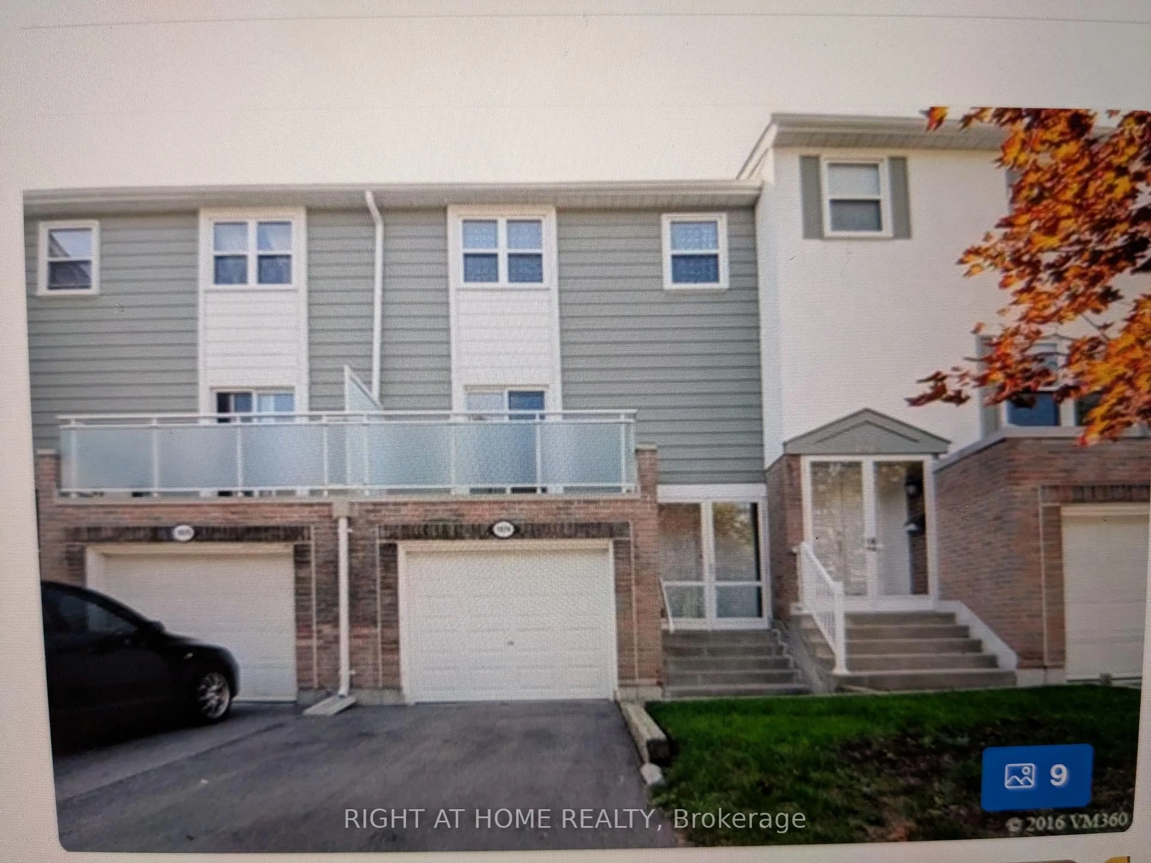 Home with vinyl exterior material, street for 1974 John St #164, Markham Ontario L3T 1Z1