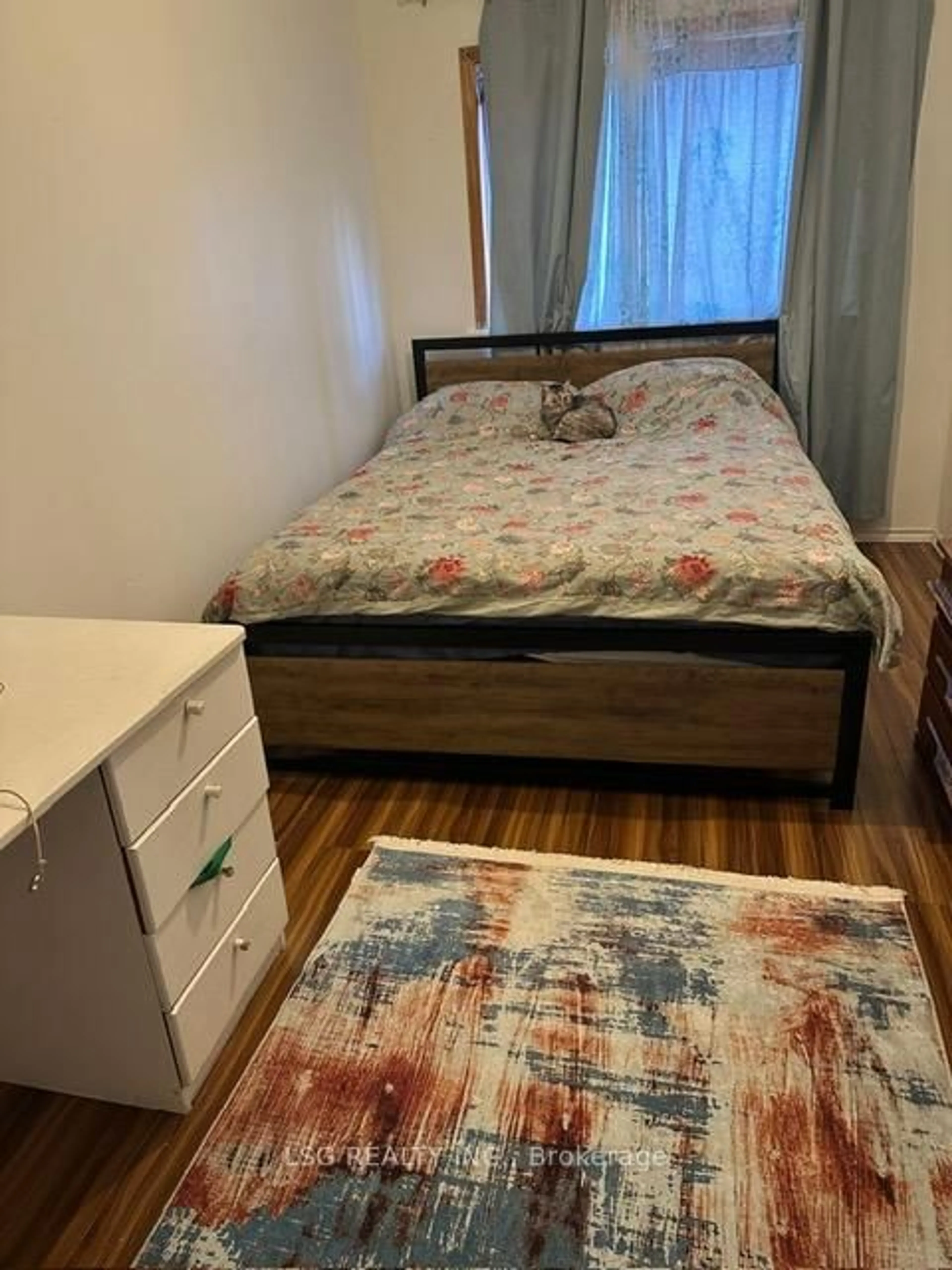 Bedroom with bed, unknown for 48 Moray Ave, Richmond Hill Ontario L4E 3C3