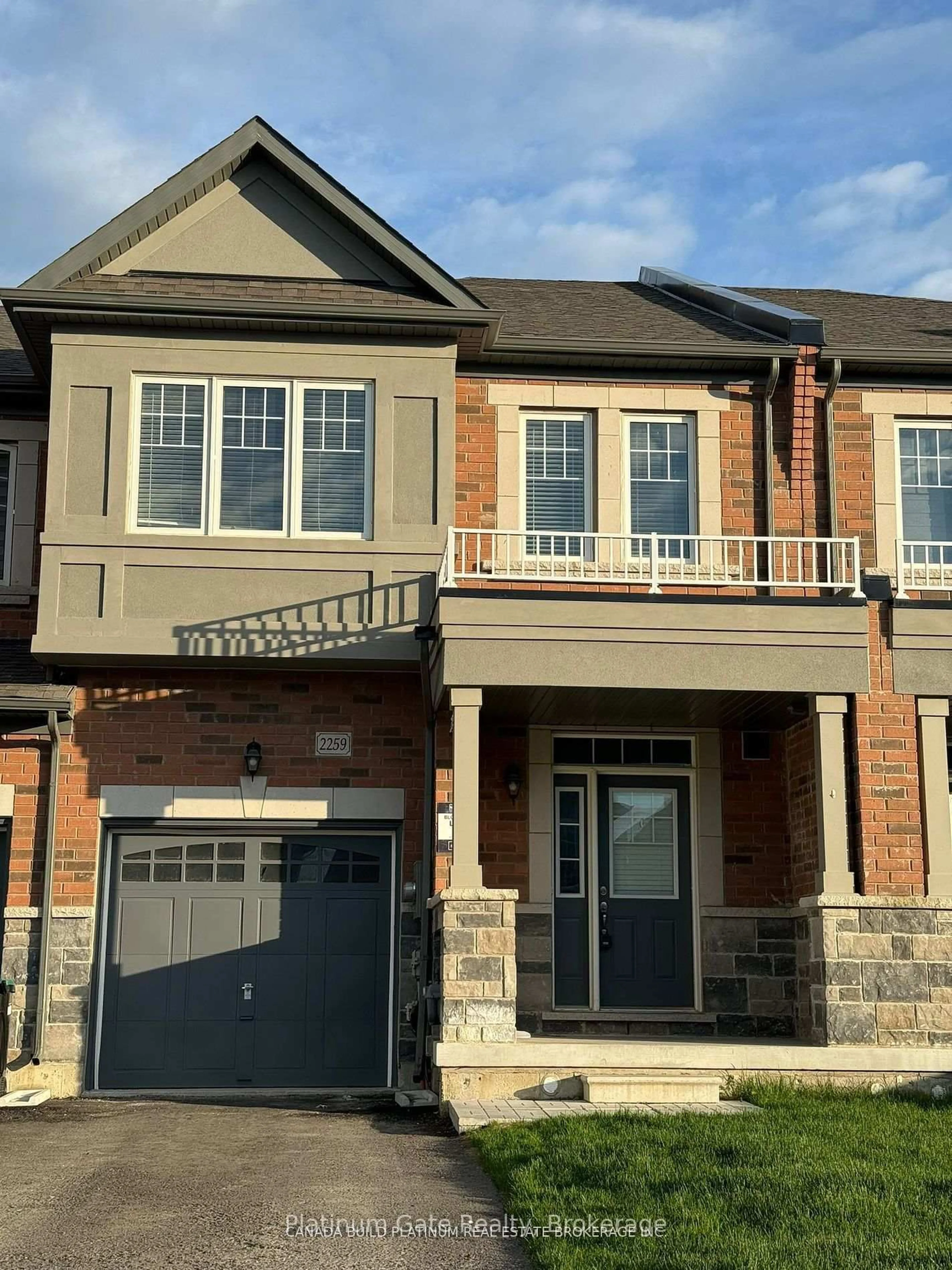 Home with brick exterior material, street for 2259 Grainger Loop, Innisfil Ontario L9S 0N1
