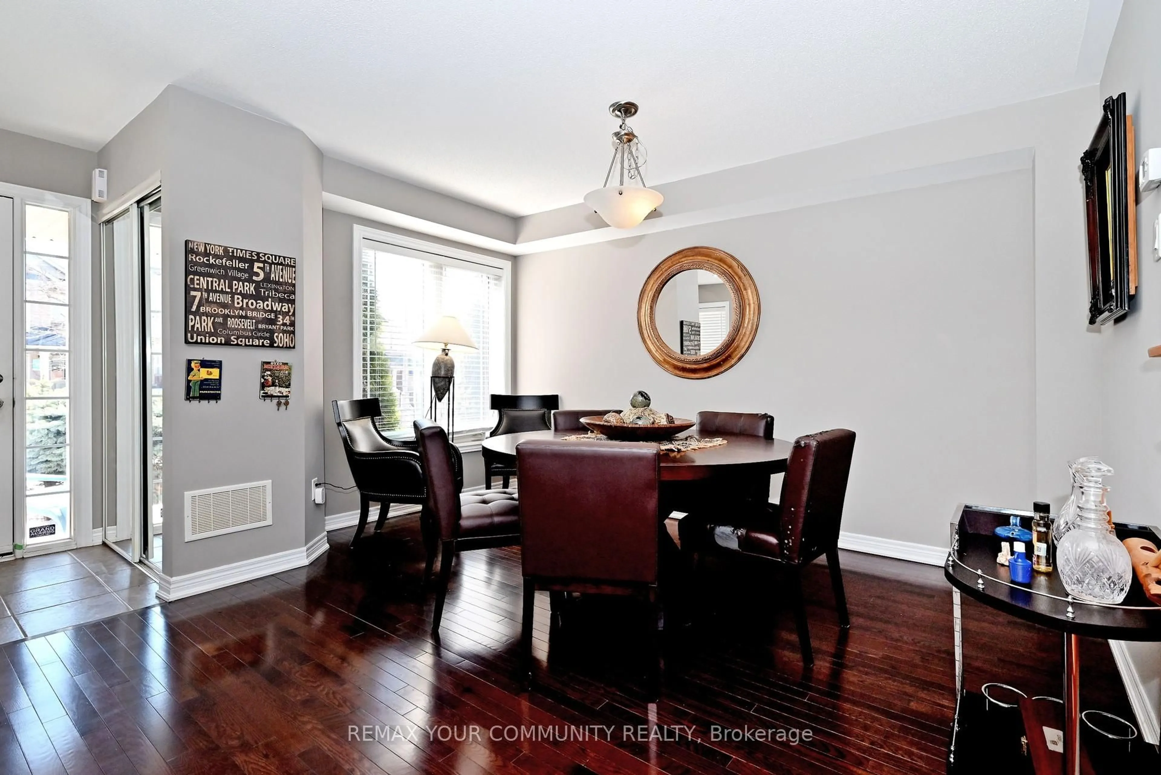 Dining room, wood/laminate floor for 44 Stoyell Dr, Richmond Hill Ontario L4E 0M7