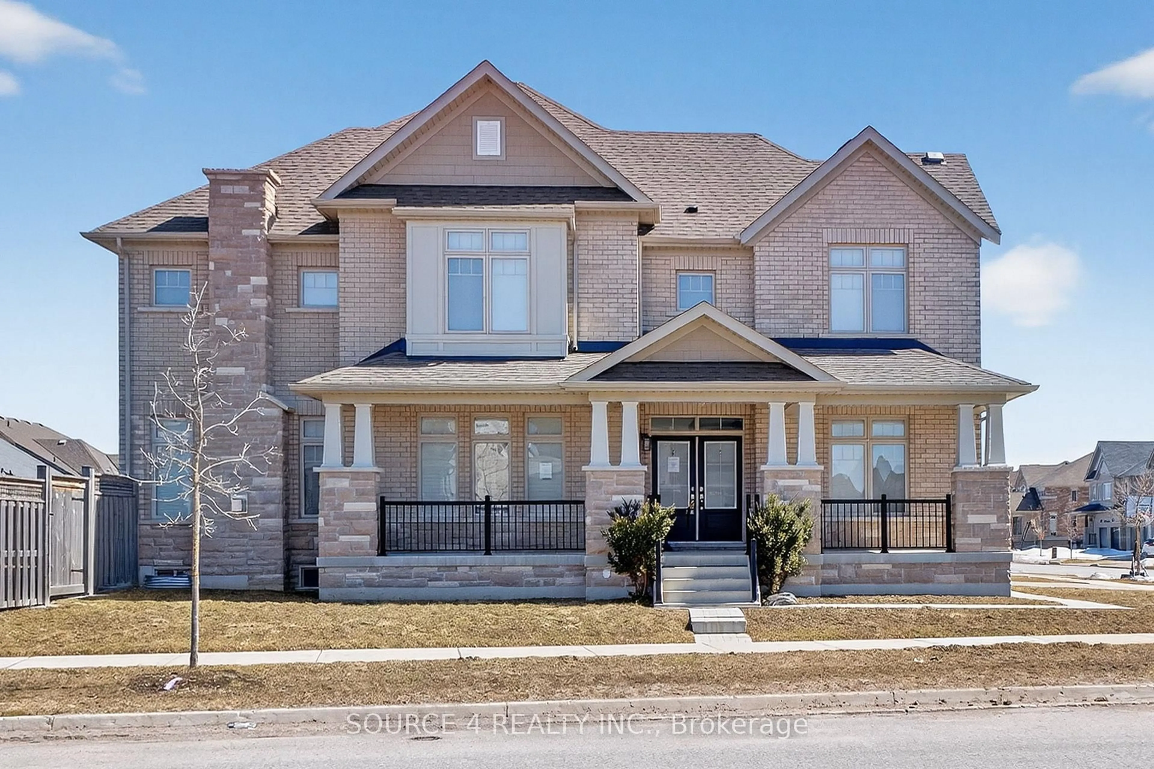 Home with brick exterior material, street for 1020 Larter St, Innisfil Ontario L9S 0N4