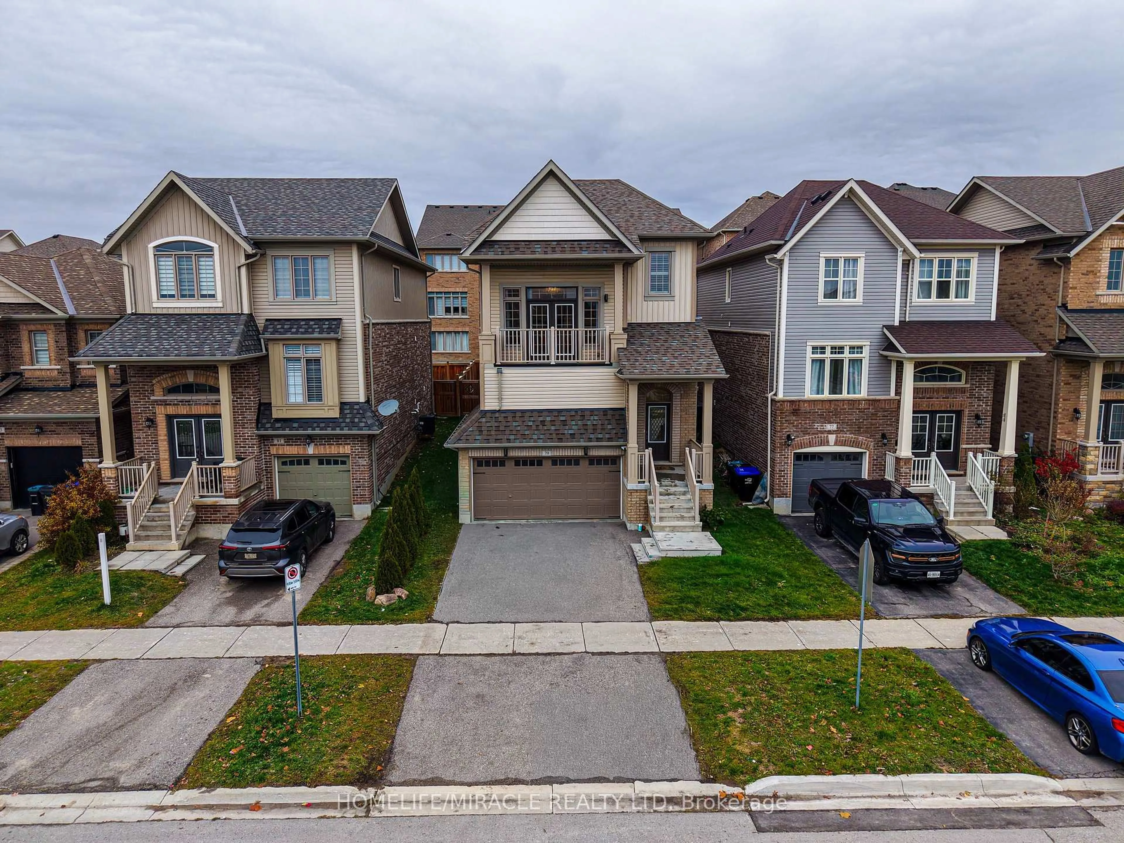 A pic from outside/outdoor area/front of a property/back of a property/a pic from drone, street for 79 Willoughby Way, New Tecumseth Ontario L9R 0P4