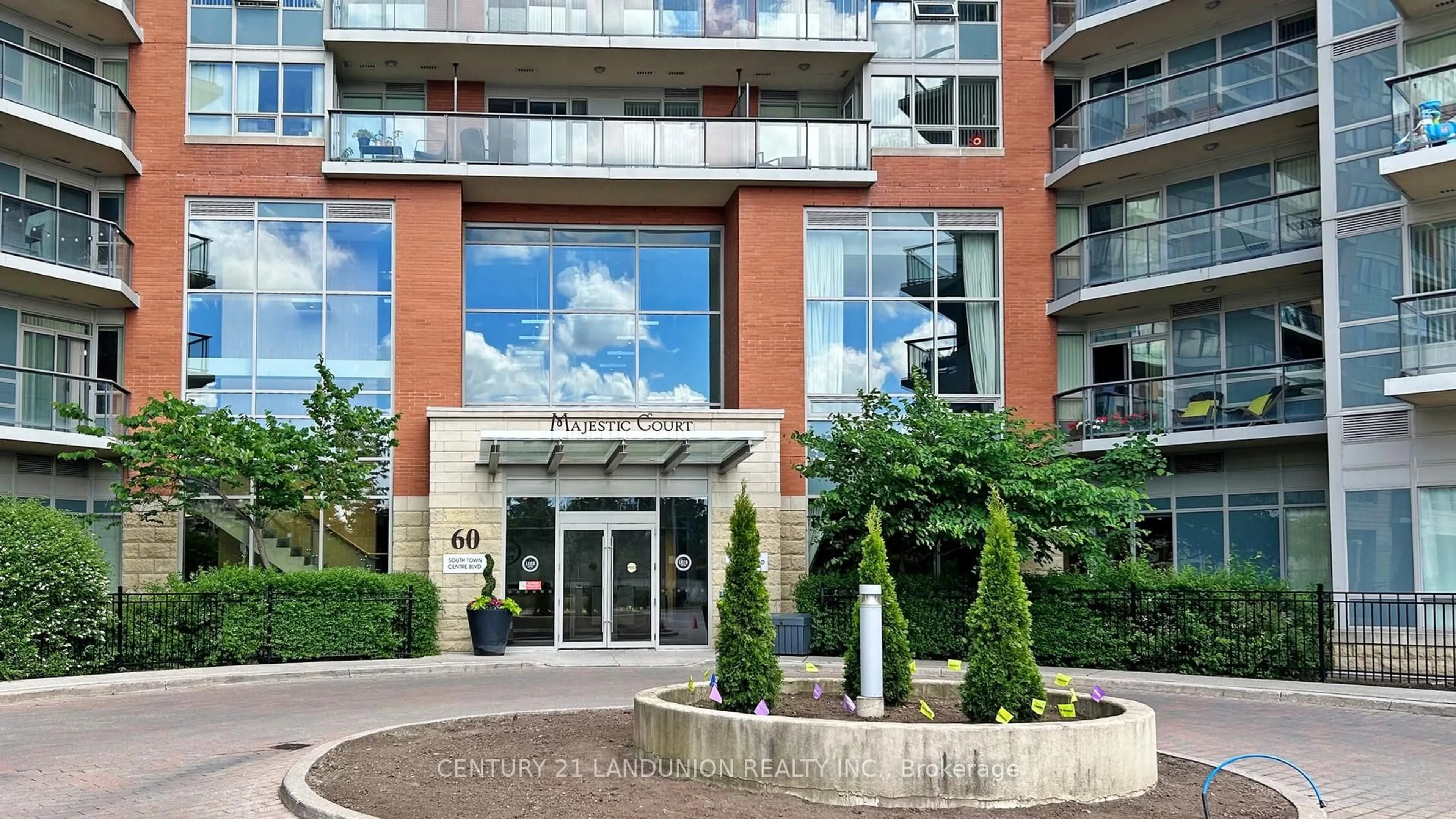 Indoor foyer for 50 Clegg Rd #327, Markham Ontario L6G 0C6