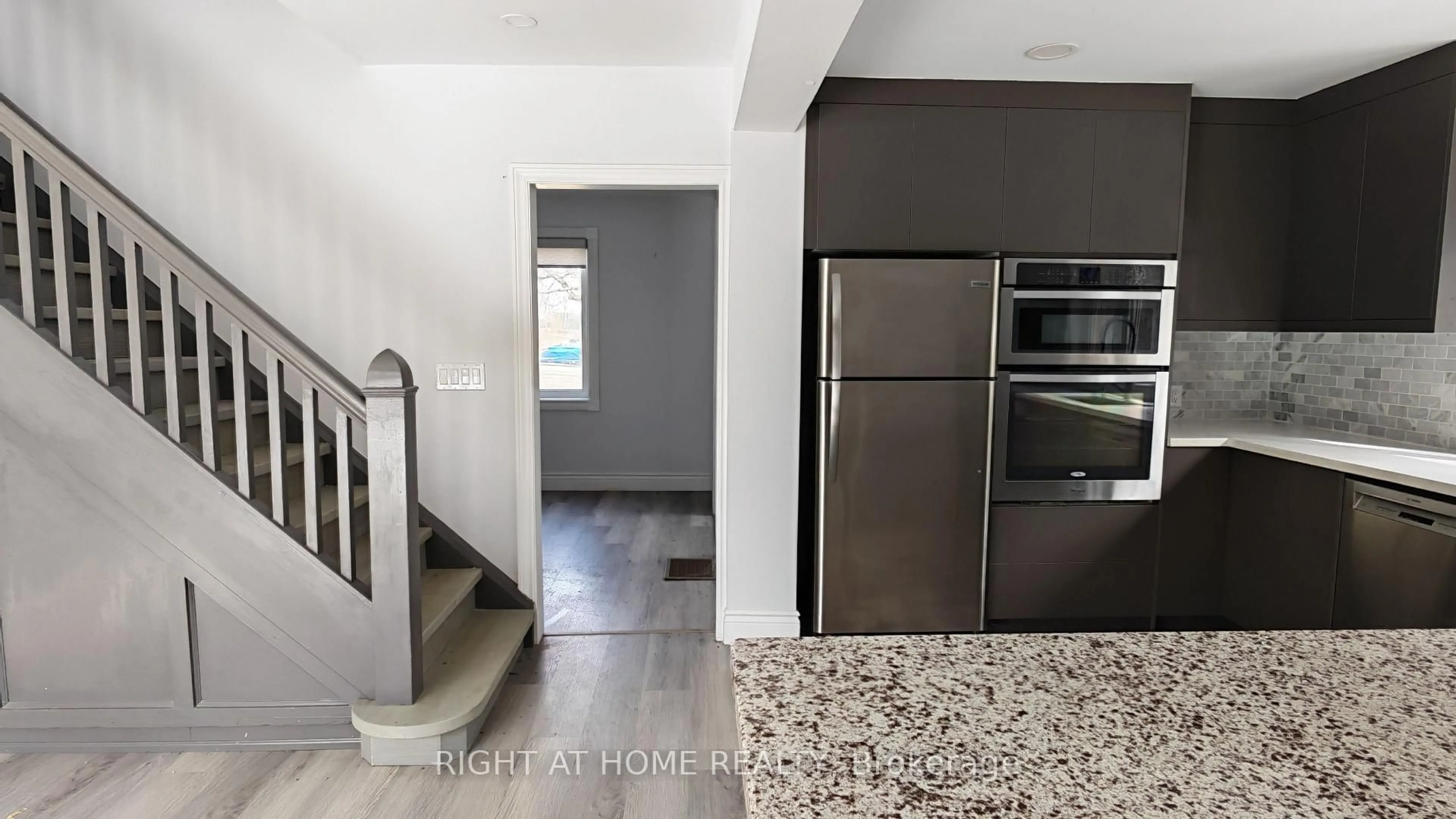 Open concept kitchen, ceramic/tile floor for 13358 Highway 48, Whitchurch-Stouffville Ontario L4A 7X3