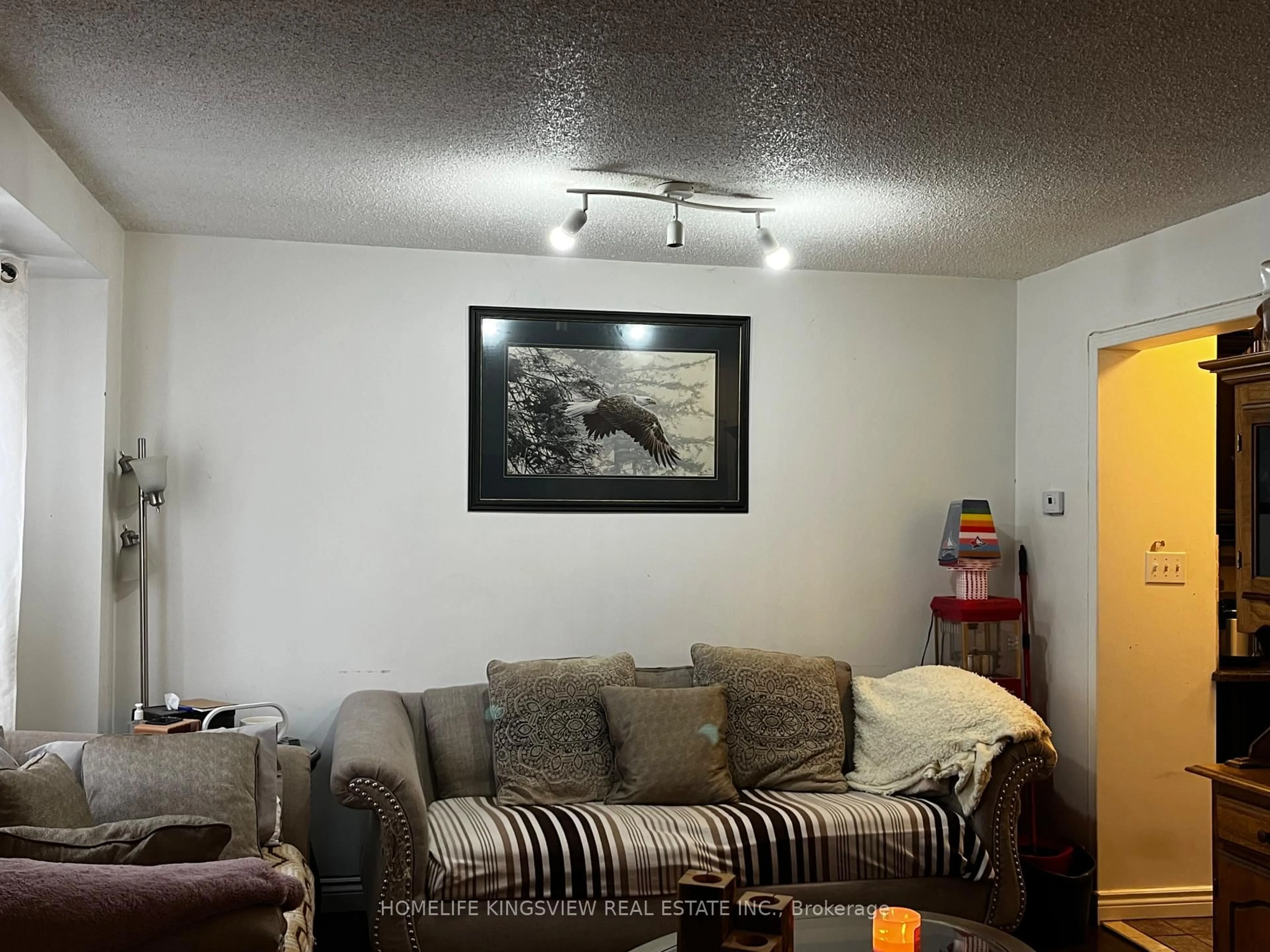 A pic of a room for 79 Cashel Crt, Aurora Ontario L4G 6R8