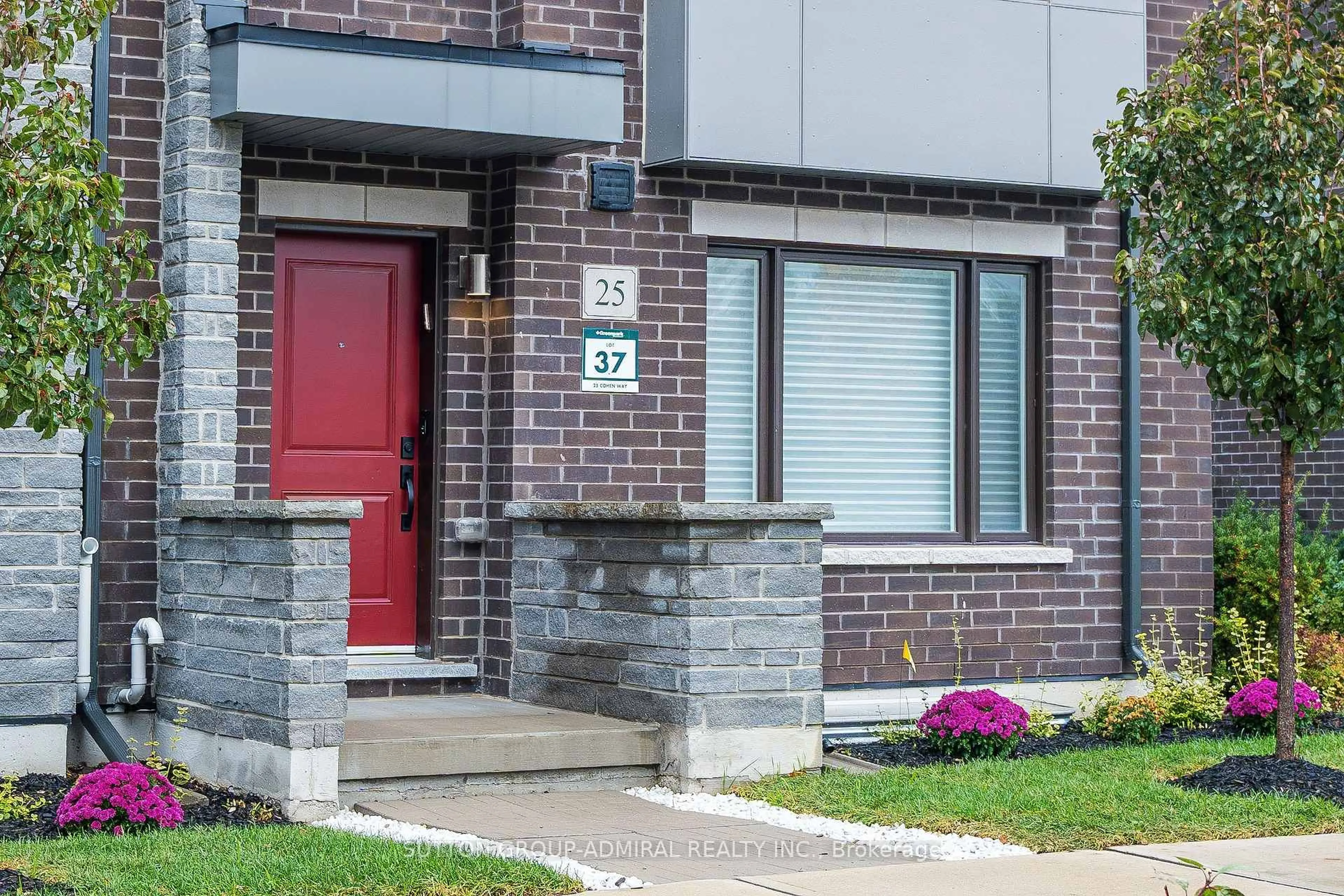 Home with brick exterior material, street for 25 Cohen Way, Vaughan Ontario L6A 5B4